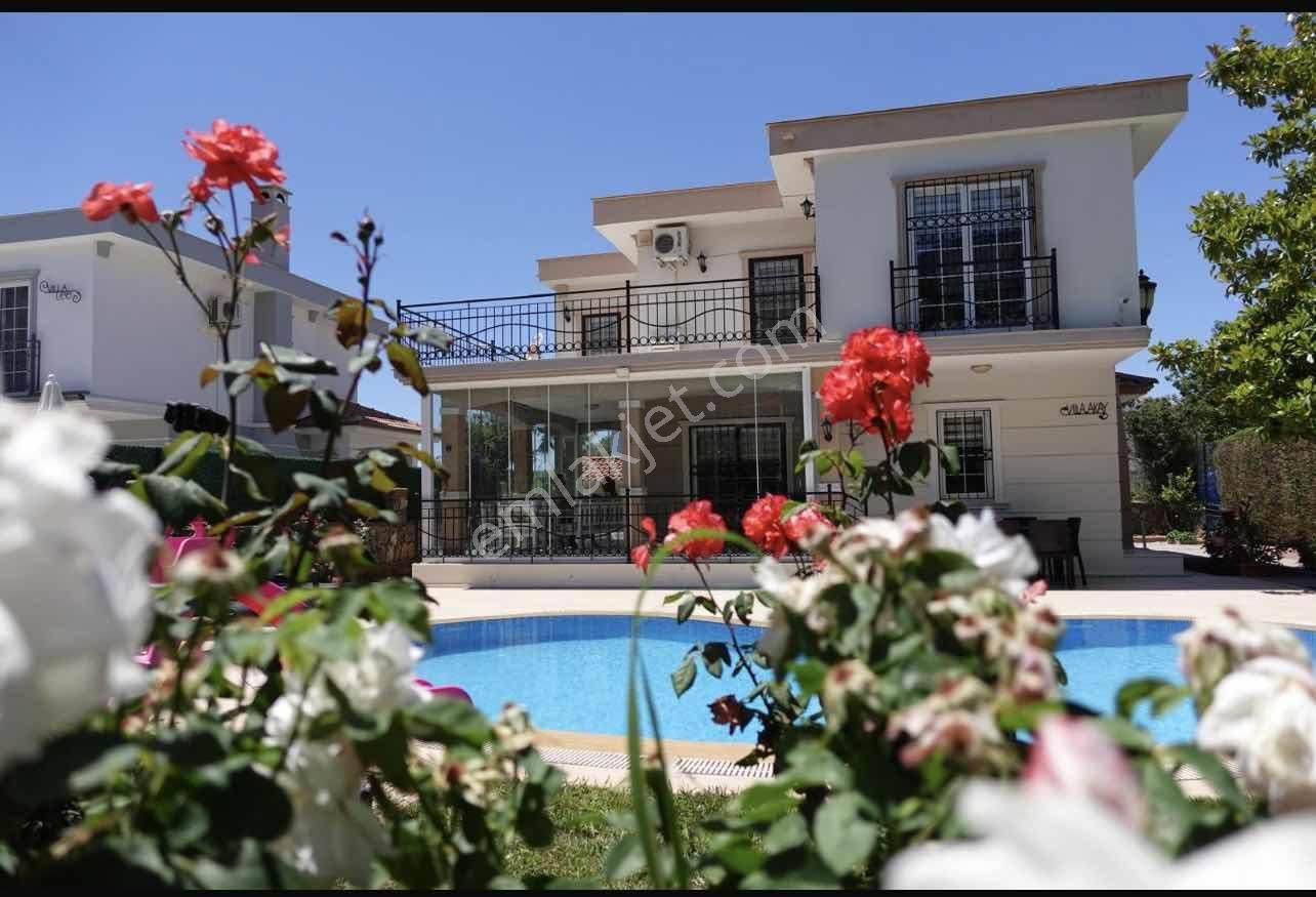 Ovacıkta Vatandaşlığa Uygun Satılık Müstakil Villa