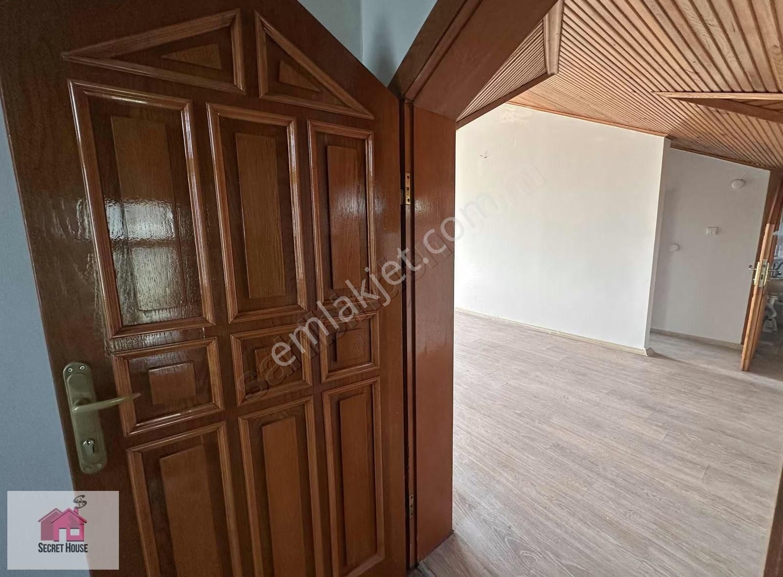Secret House'dan Müstakil Girişli 4+1 - Görsel 6