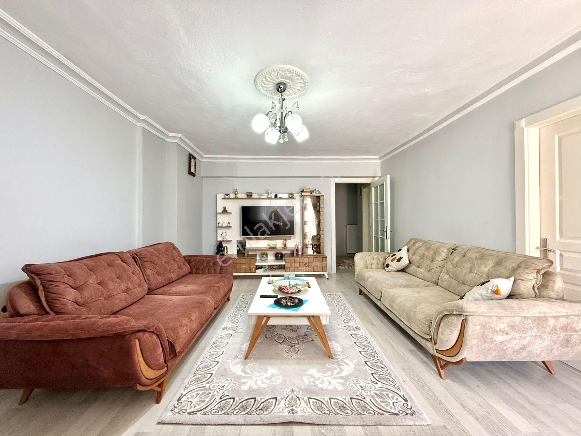 Ufuk Kılıç Emlak'tan Merkez'de Çarşı İçerisinde Katta Yapılı 3+1 120m² Daire - Görsel 10