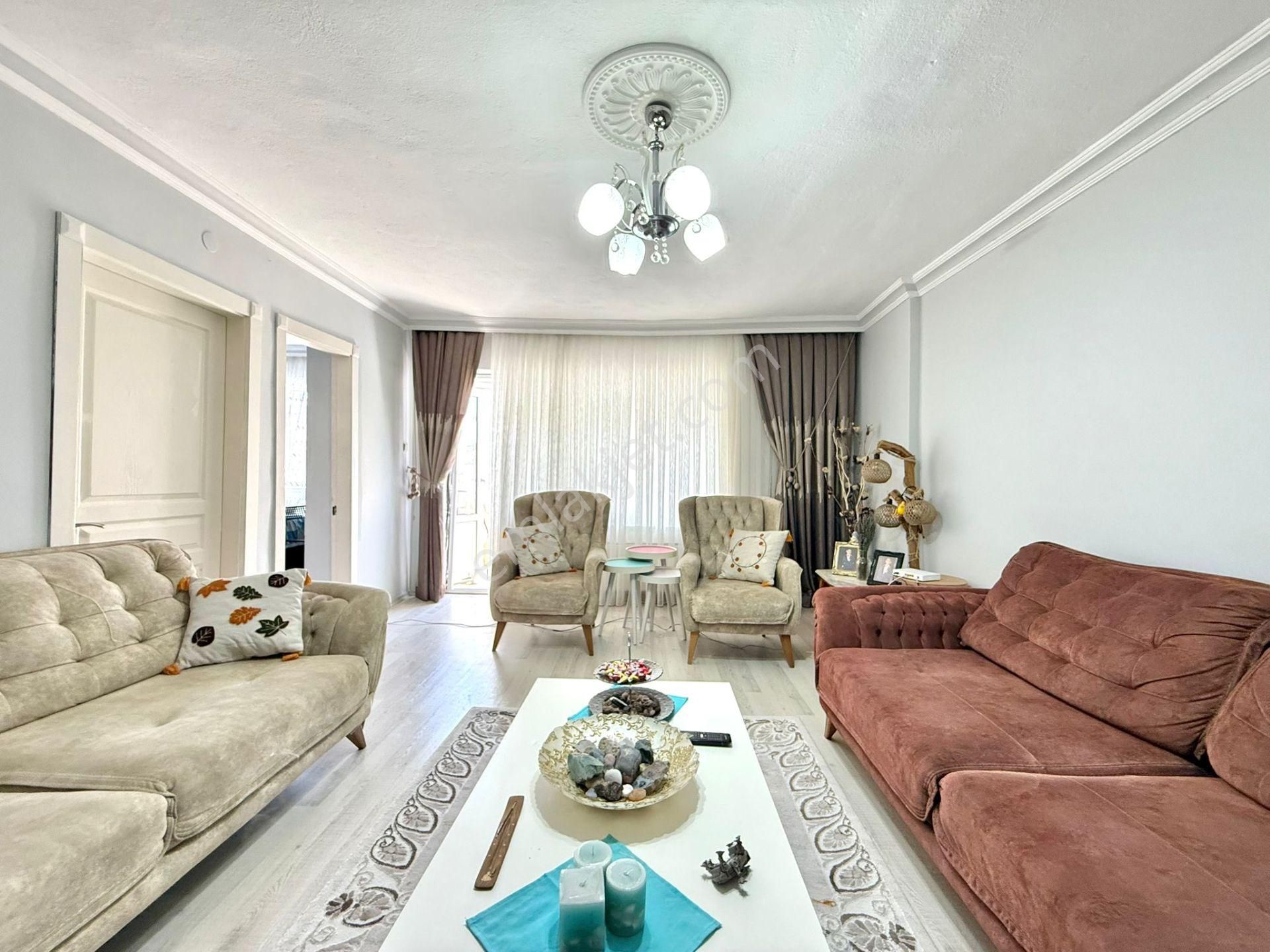 Ufuk Kılıç Emlak'tan Merkez'de Çarşı İçerisinde Katta Yapılı 3+1 120m² Daire - Görsel 9