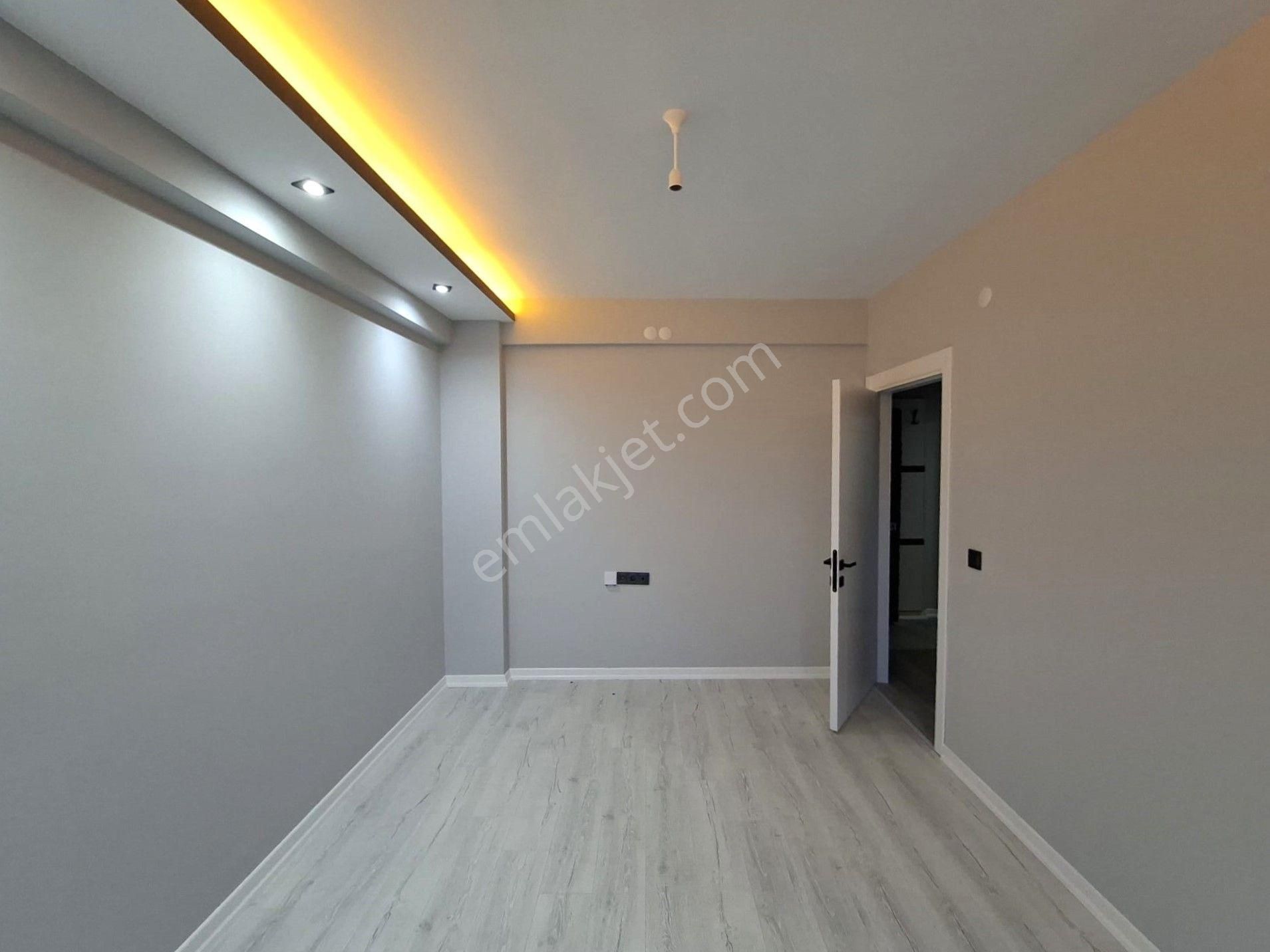 Recep Ümit Emlak'tan Şarhöyük Mahallesi Büyük Park Yakınında (sıfır) Kiralık 2+0 Ferah Daire - Görsel 7