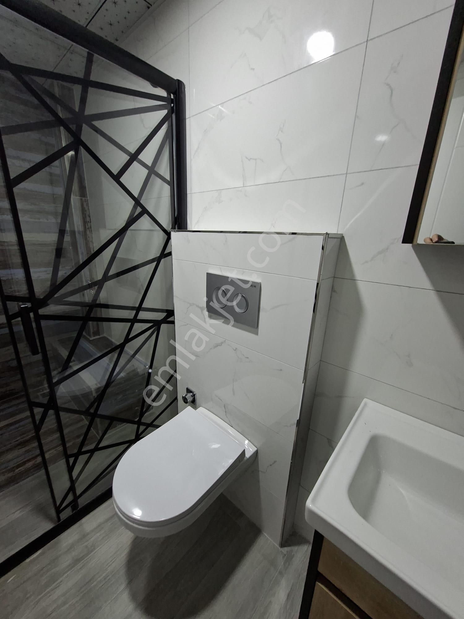 Recep Ümit Emlak'tan Şarhöyük Mahallesi Büyük Park Yakınında (sıfır) Kiralık 2+0 Ferah Daire - Görsel 34