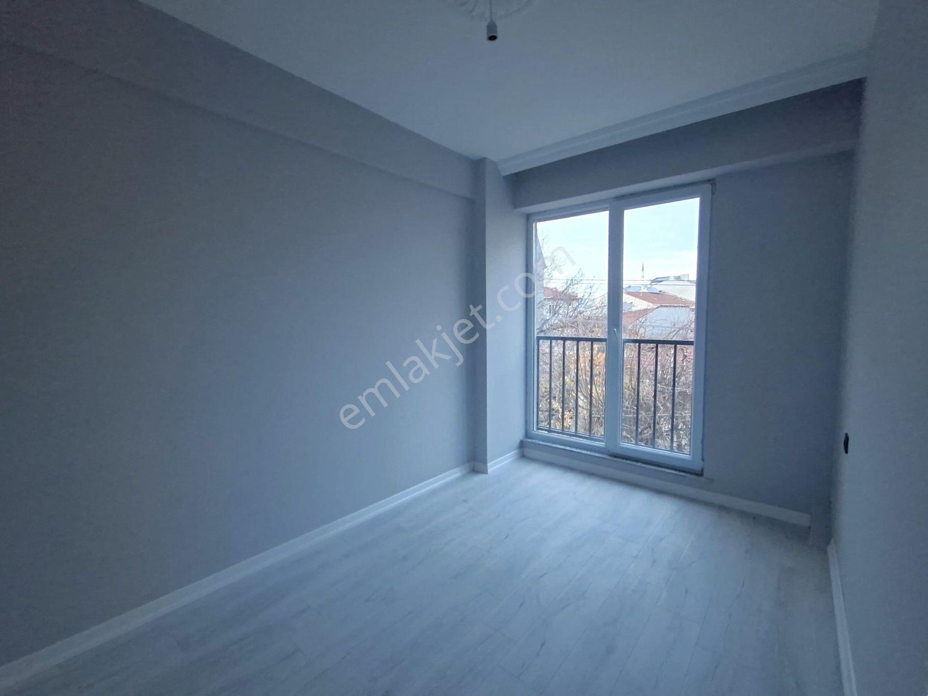 Recep Ümit Emlak'tan Şarhöyük Mahallesi Büyük Park Yakınında (sıfır) Kiralık 2+0 Ferah Daire - Görsel 24