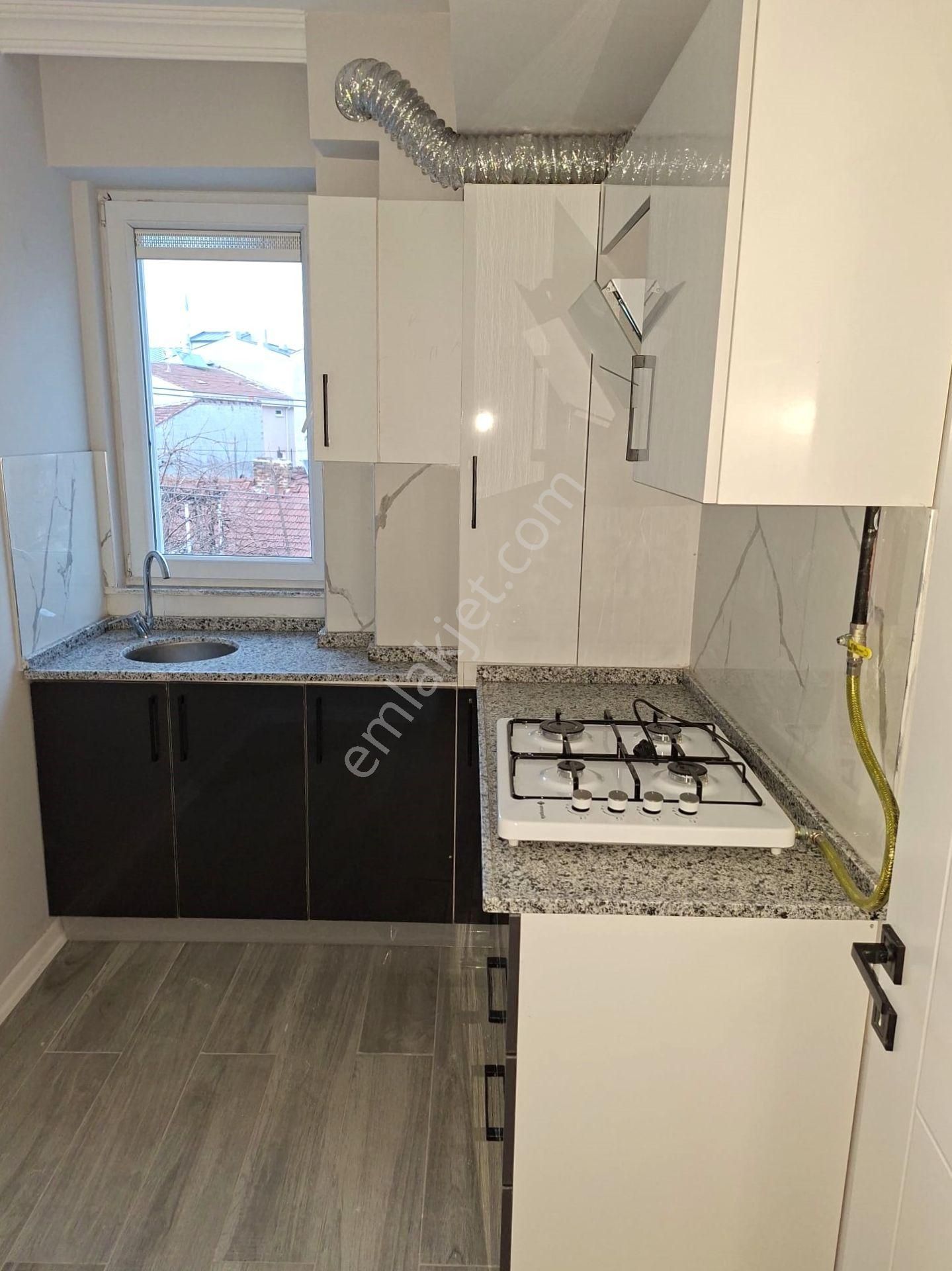 Recep Ümit Emlak'tan Şarhöyük Mahallesi Büyük Park Yakınında (sıfır) Kiralık 2+0 Ferah Daire - Görsel 19