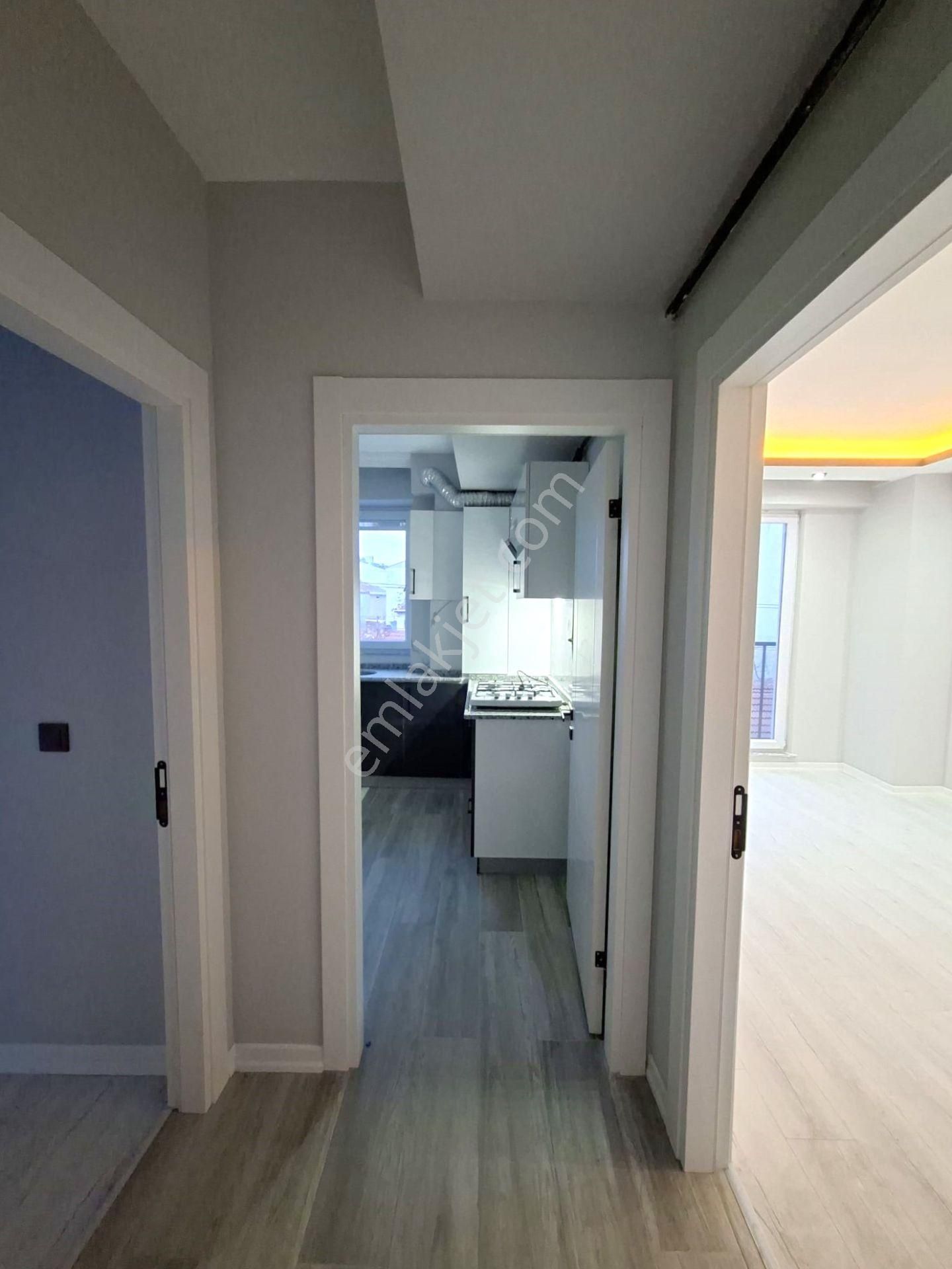 Recep Ümit Emlak'tan Şarhöyük Mahallesi Büyük Park Yakınında (sıfır) Kiralık 2+0 Ferah Daire - Görsel 8