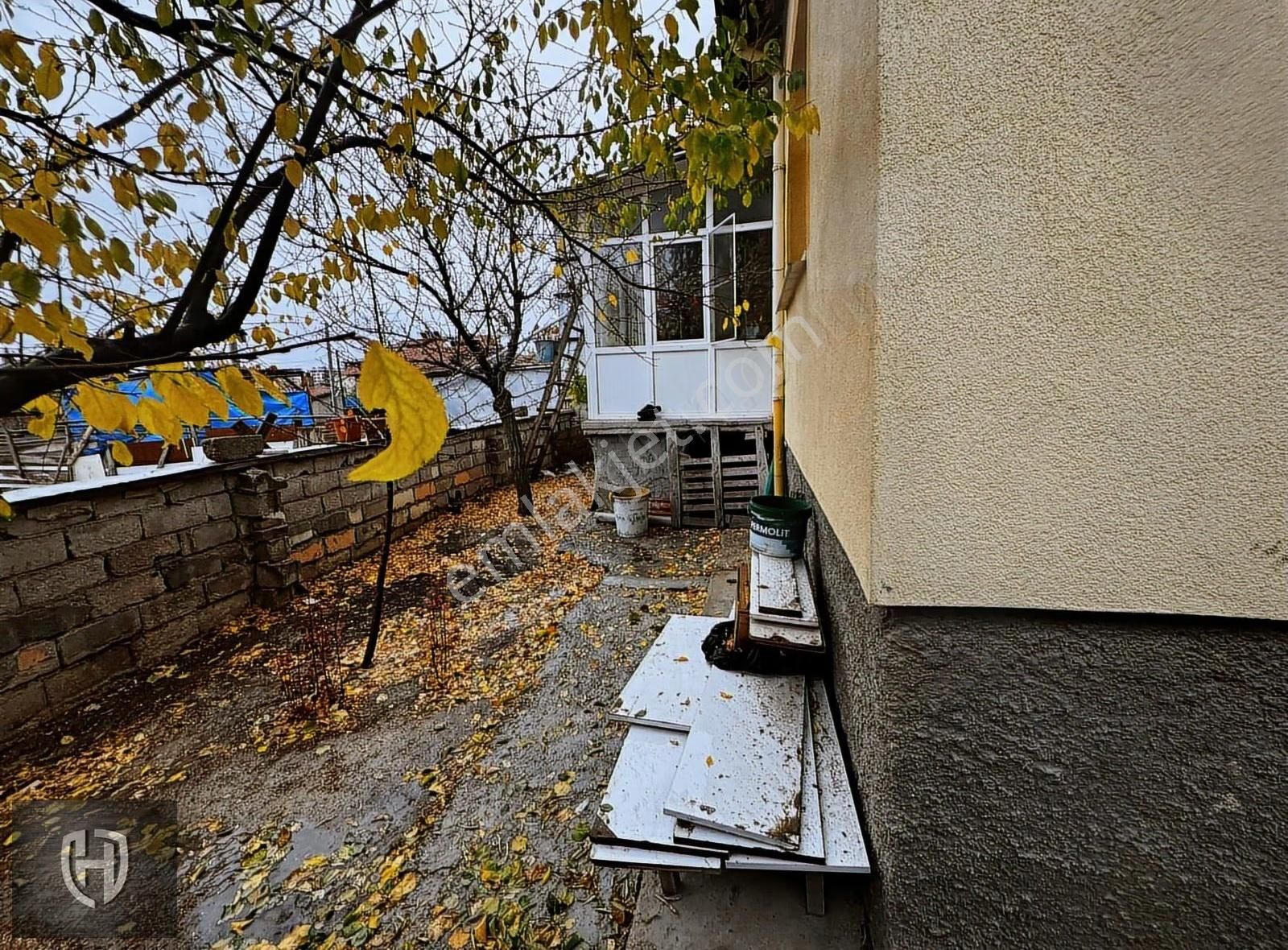 Hocacihan Mahallesinde Satılık Müstakil Ev 3+1 - Görsel 4