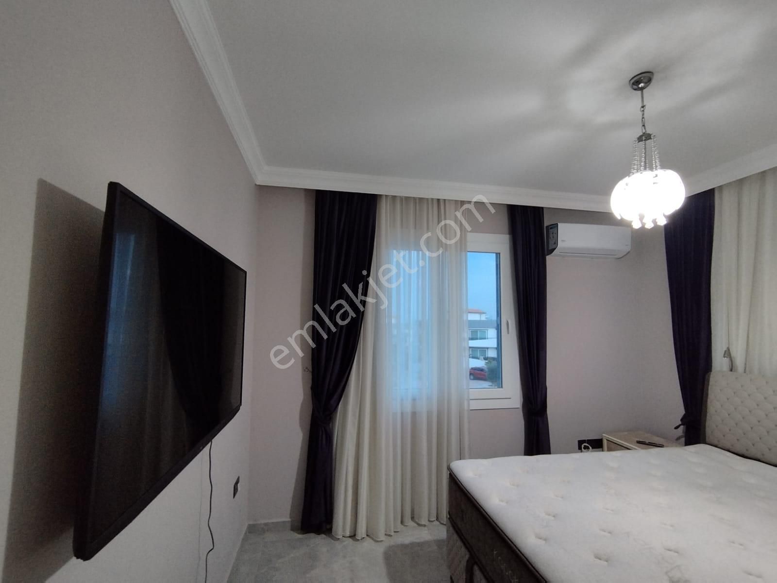 Girne Karaoğlanoğlu'nda Gaü'ye Ve Otellere Yakın Konumda Full Eşyalı Satılık 3+1 Daire !! - Görsel 10