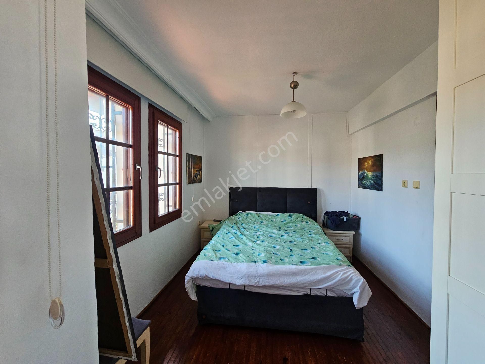 Goldhouse Dan Satılık Foça Mahallesinde Tribleks Köşe Villa - Görsel 24