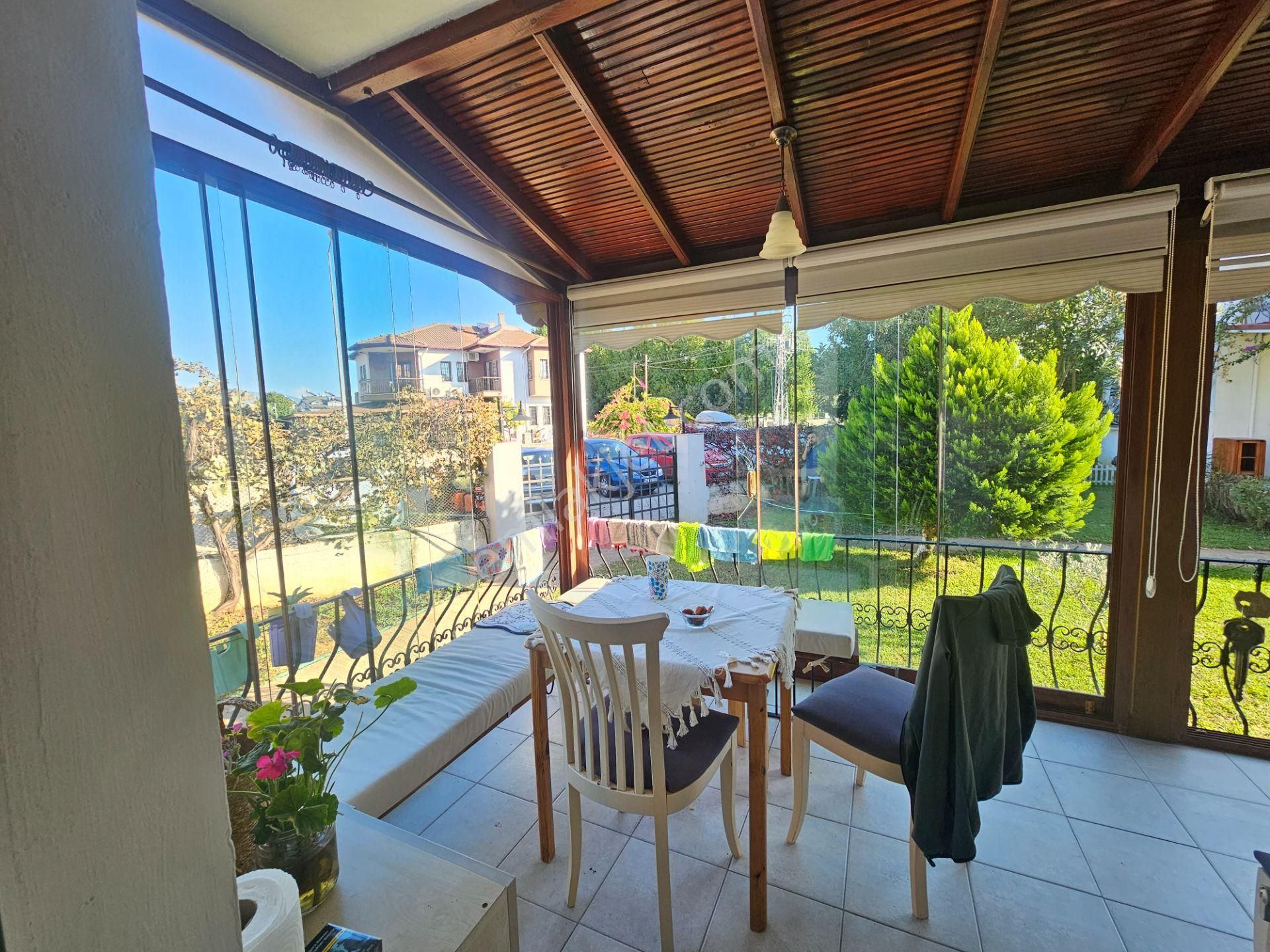 Goldhouse Dan Satılık Foça Mahallesinde Tribleks Köşe Villa - Görsel 19