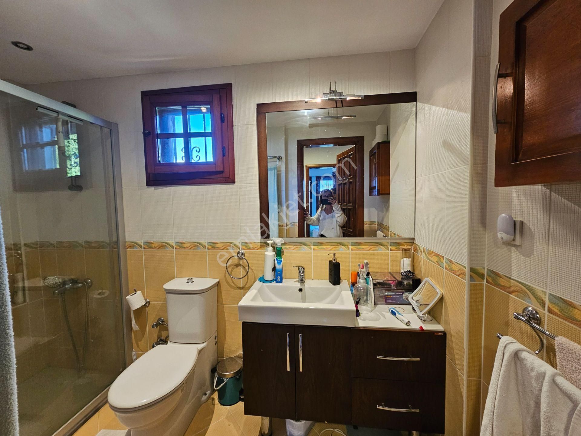 Goldhouse Dan Satılık Foça Mahallesinde Tribleks Köşe Villa - Görsel 26