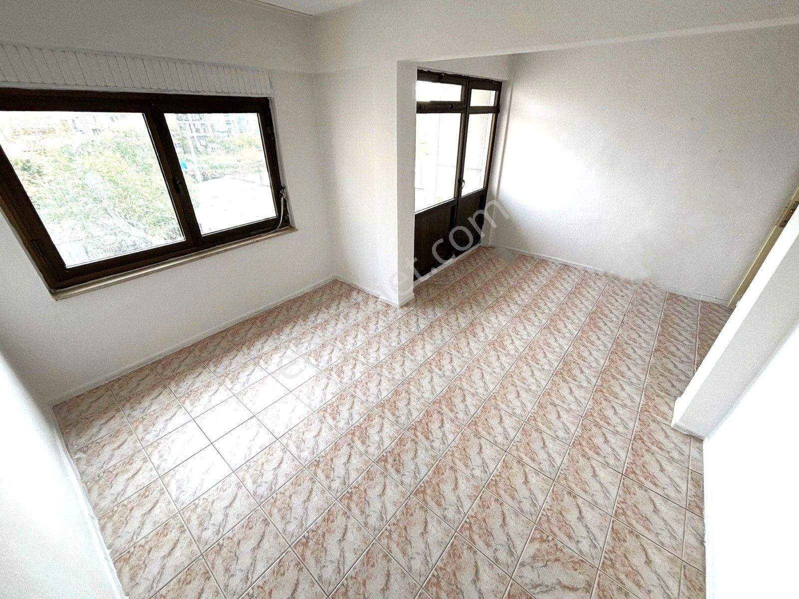 Aygül'den Akçay'da 🌊denize 100 Mt Mesafede Doğalgazlı Çift Balkonlu Ayrı Mutfaklı 2+1 Satlık Daire - Görsel 18