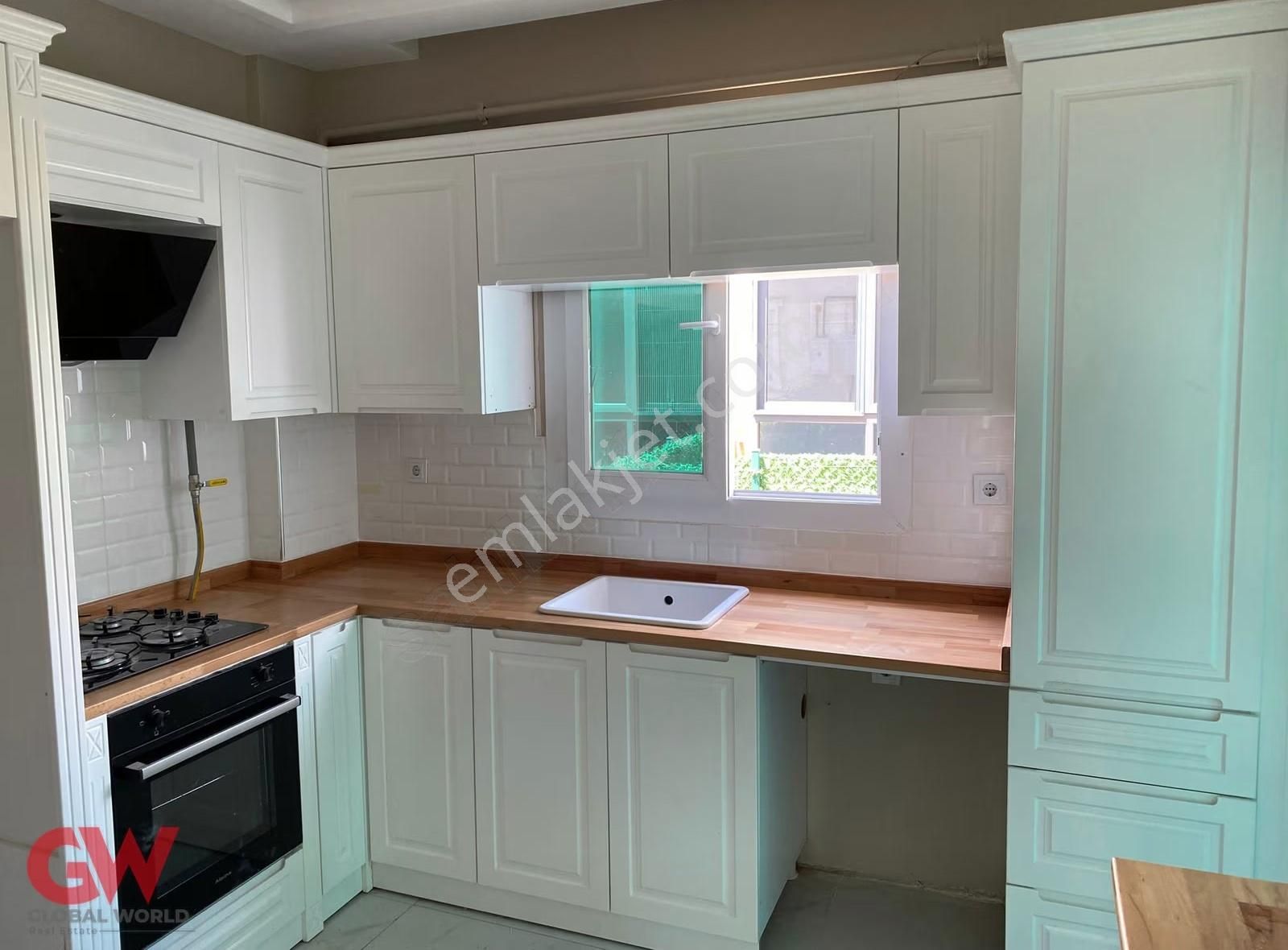 Bahçelievlerin Kalbinde, Hayalinizi Yaşatacak Villa! - Görsel 27