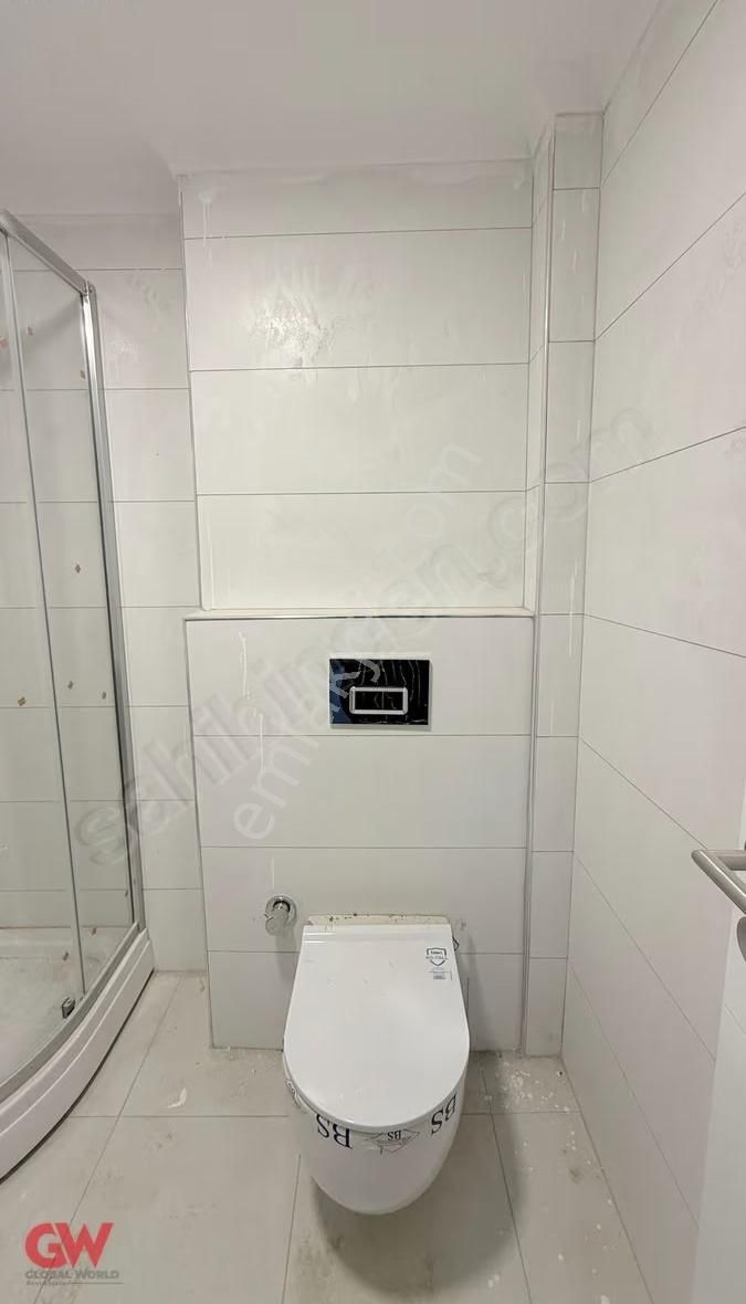 Yatırım Ve Oturum İçin Havuzlu Sitede Mükemmel 3+1 Daire ! - Görsel 28