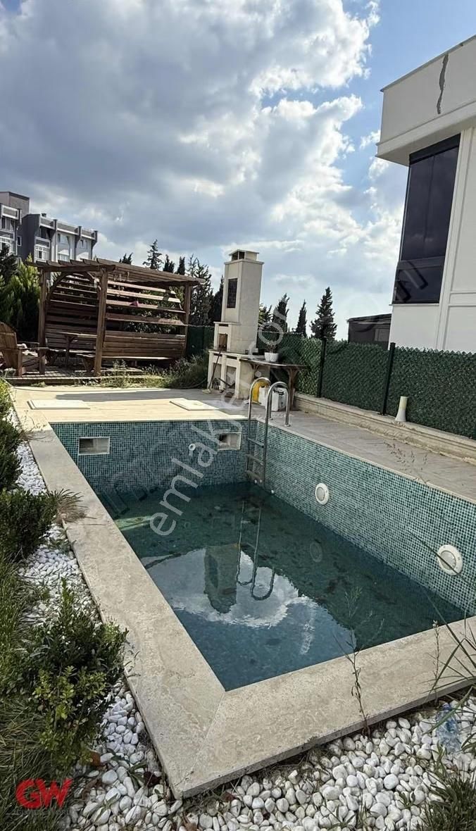 Müstakil Havuzlu Ve Eşsiz Deniz Manzaralı Satılık Villa - Görsel 2