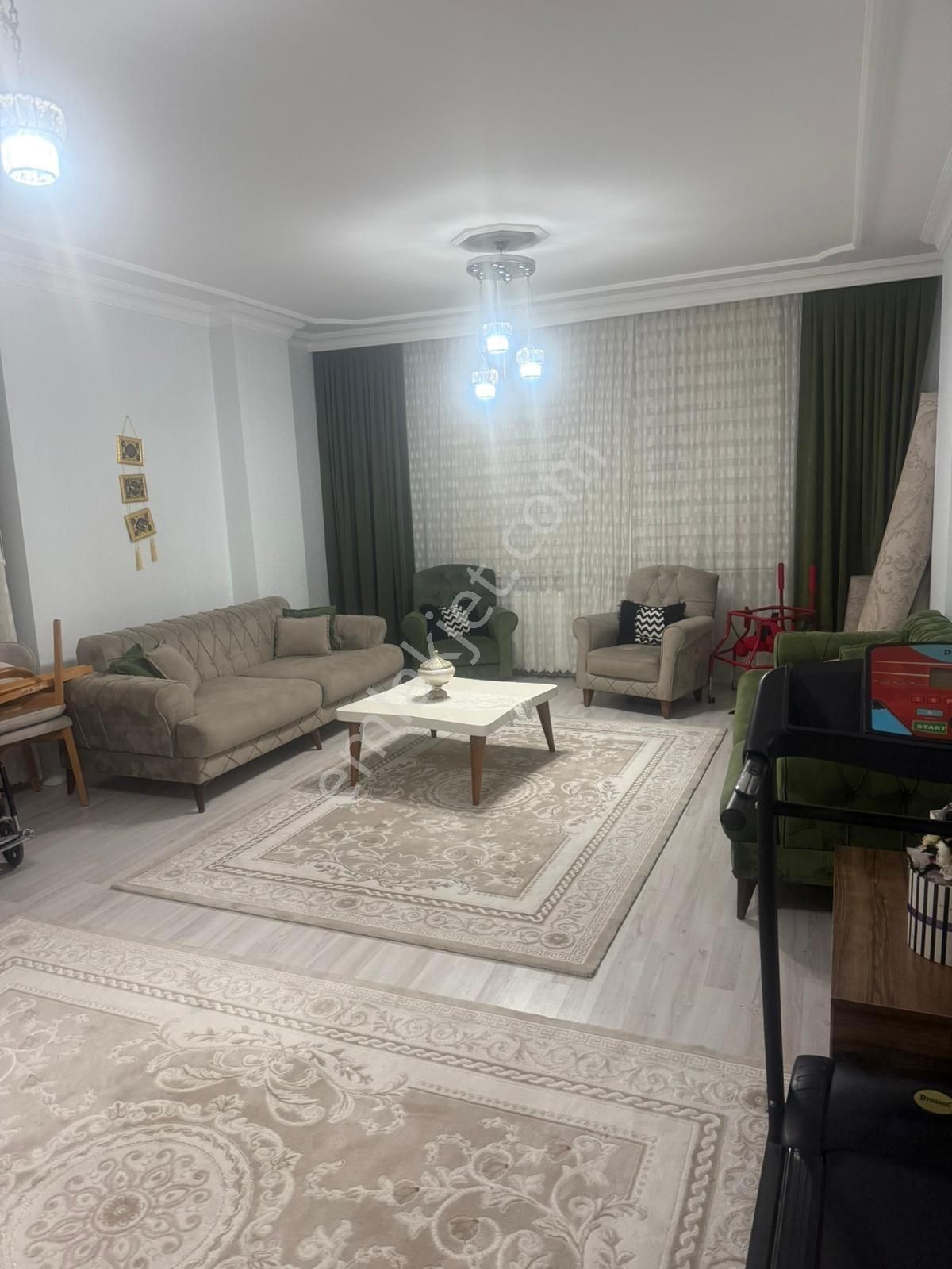 Satılık 4+1 Arakat Daire