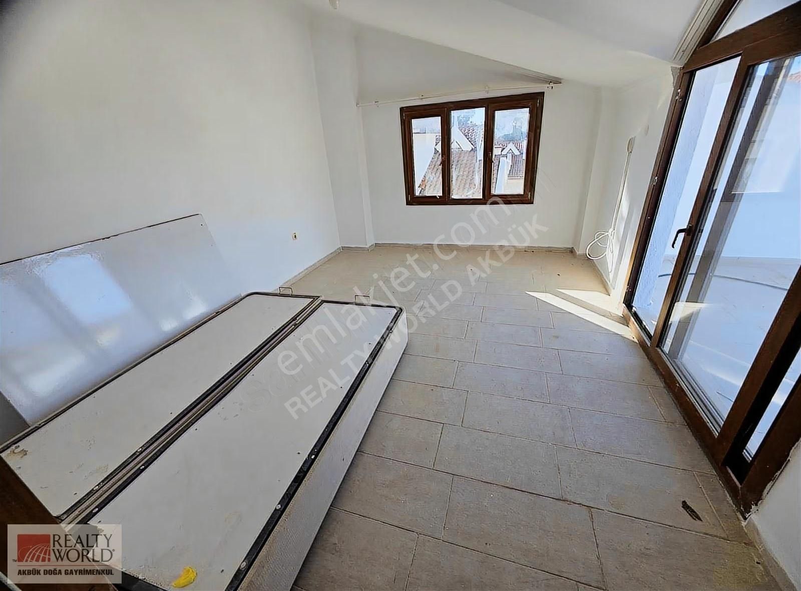 Didim Akbük'de Havuzlu Site İçinde Satılık Kelepir Villa - Görsel 10