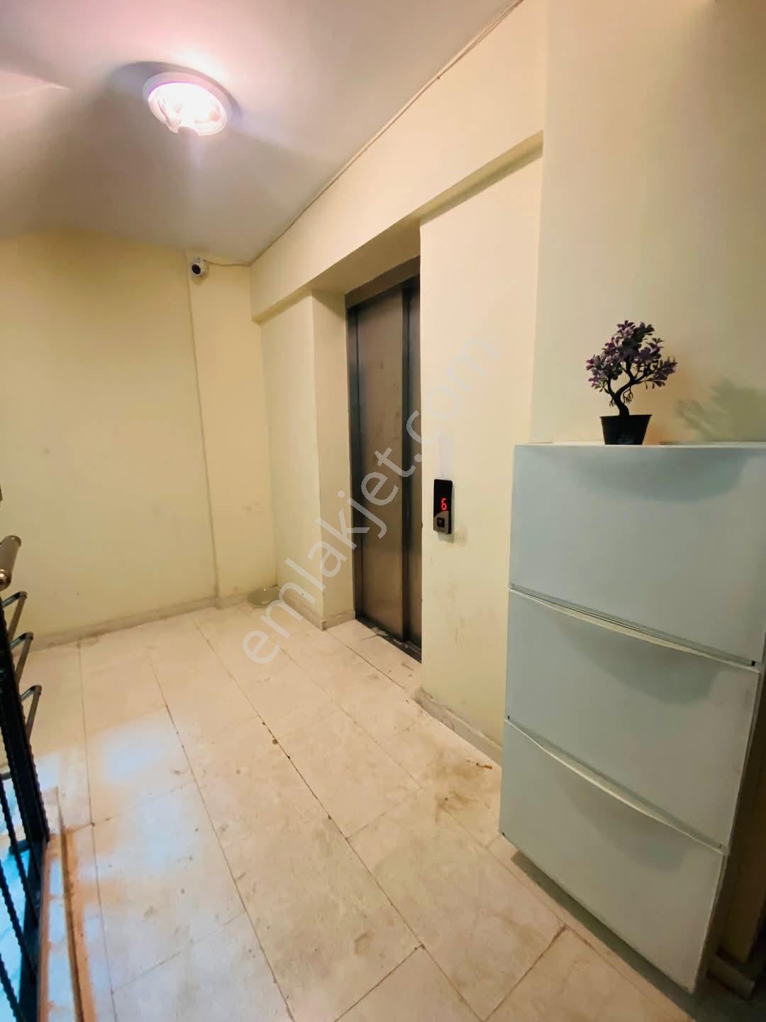 🏡yeni Mahalle Mahallesi 🏡 ✅3+1 M2 180 6 Katlının Çatı Dubleksi Asansörlü - Görsel 22