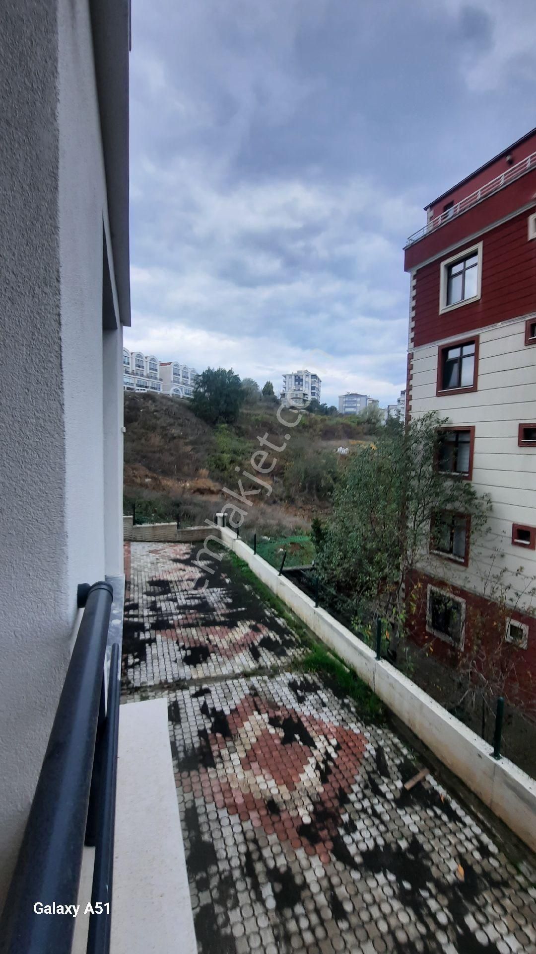 Körfez'de Full Eşyalı Lüks Dizayn Satılık 1+1 - Görsel 7