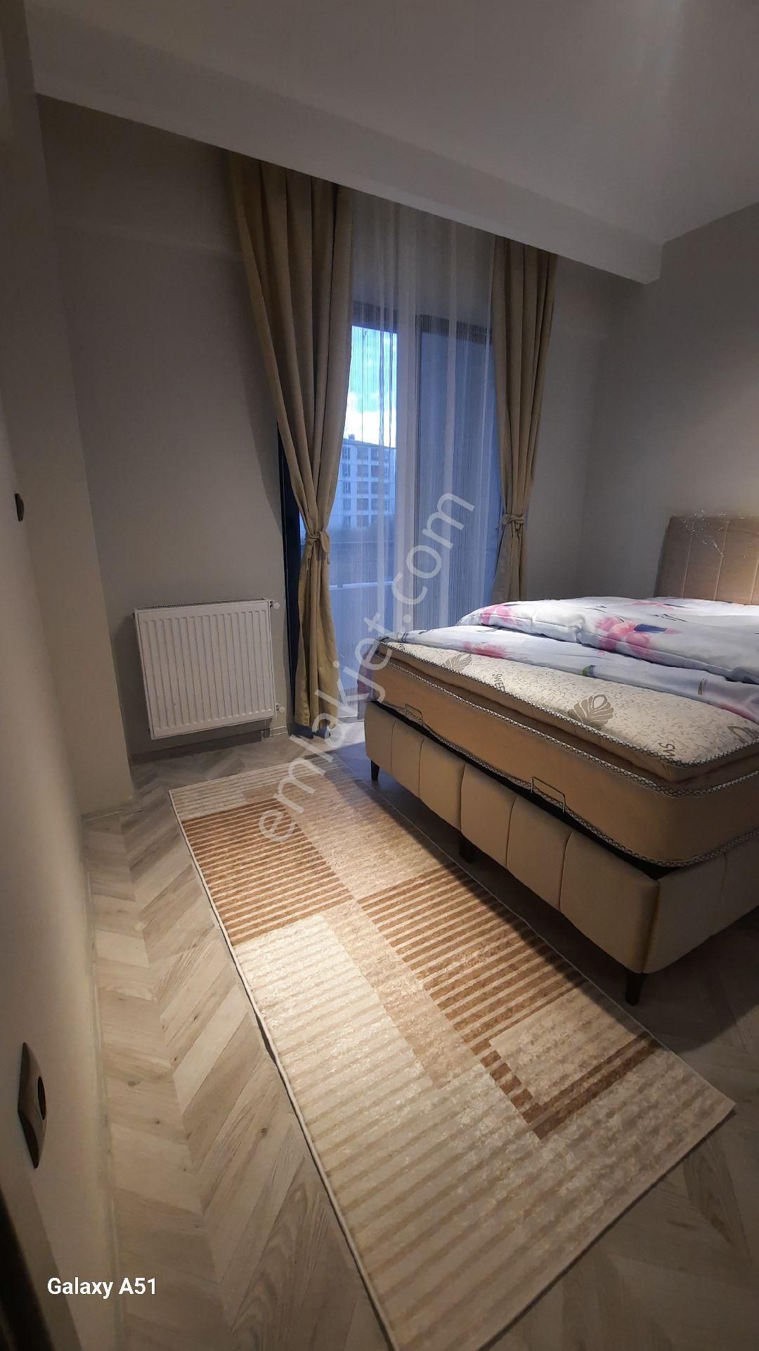 Körfez'de Full Eşyalı Lüks Dizayn Satılık 1+1 - Görsel 4