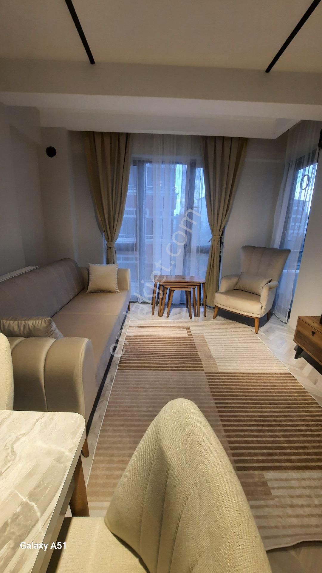 Körfez'de Full Eşyalı Lüks Dizayn Satılık 1+1 - Görsel 21