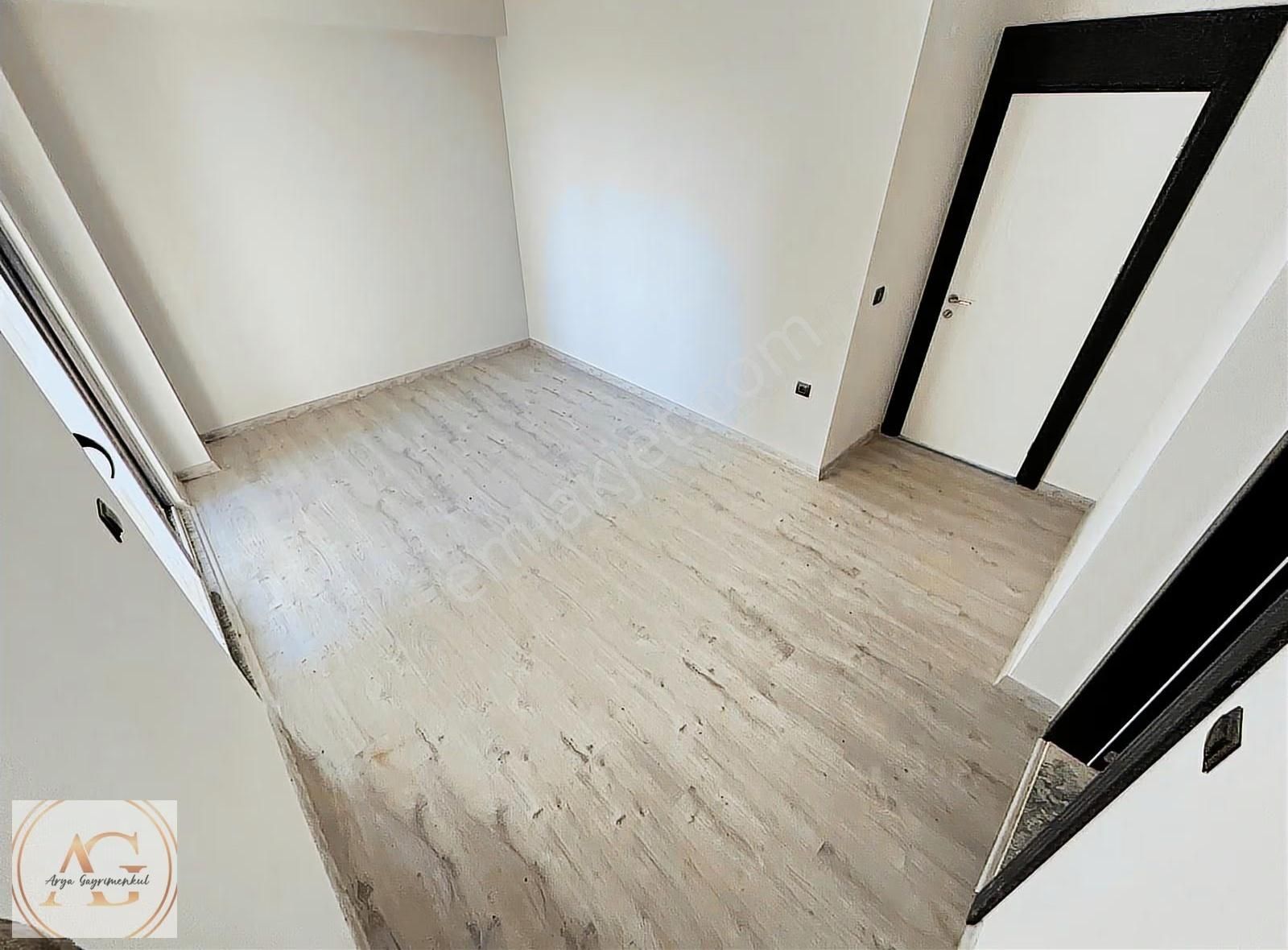 Sadece Arya'dan Ön Cephe 2+1 Doğalgazlı Satılık Daire - Görsel 19