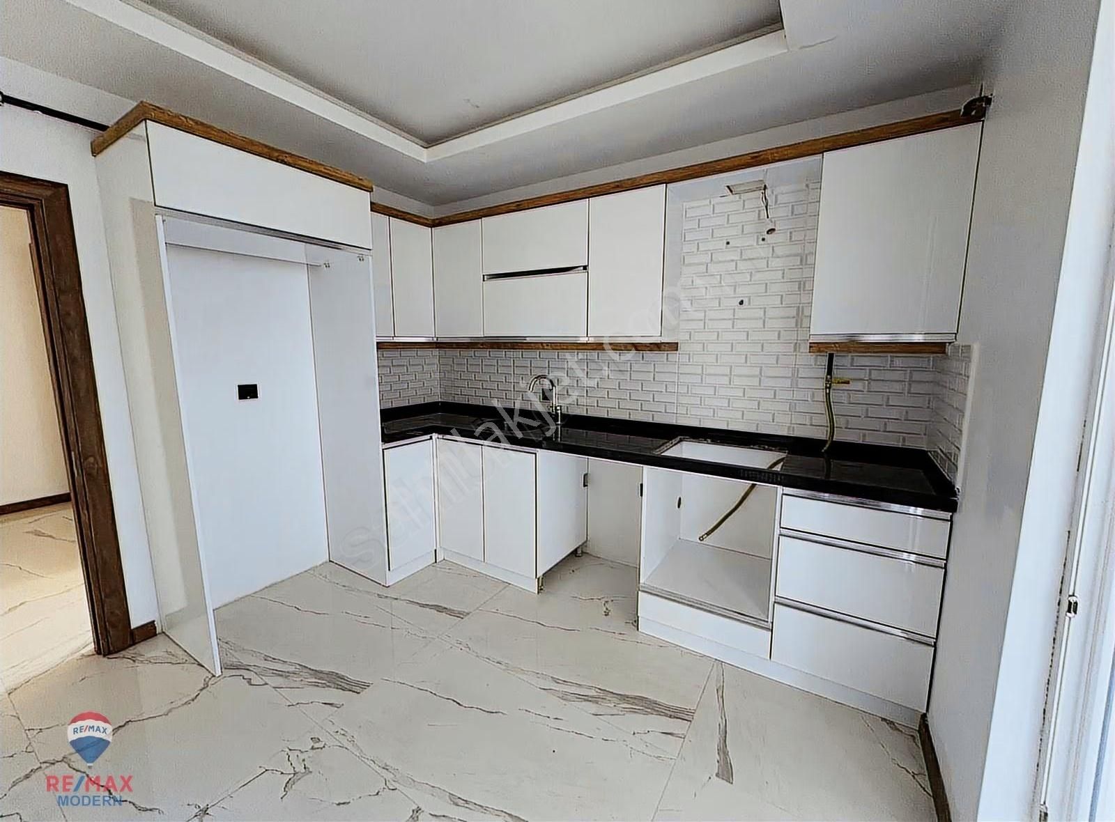 Remax Modern'den Tramway'a 5.parselde Satılık Lüx 2+1 Daire - Görsel 30