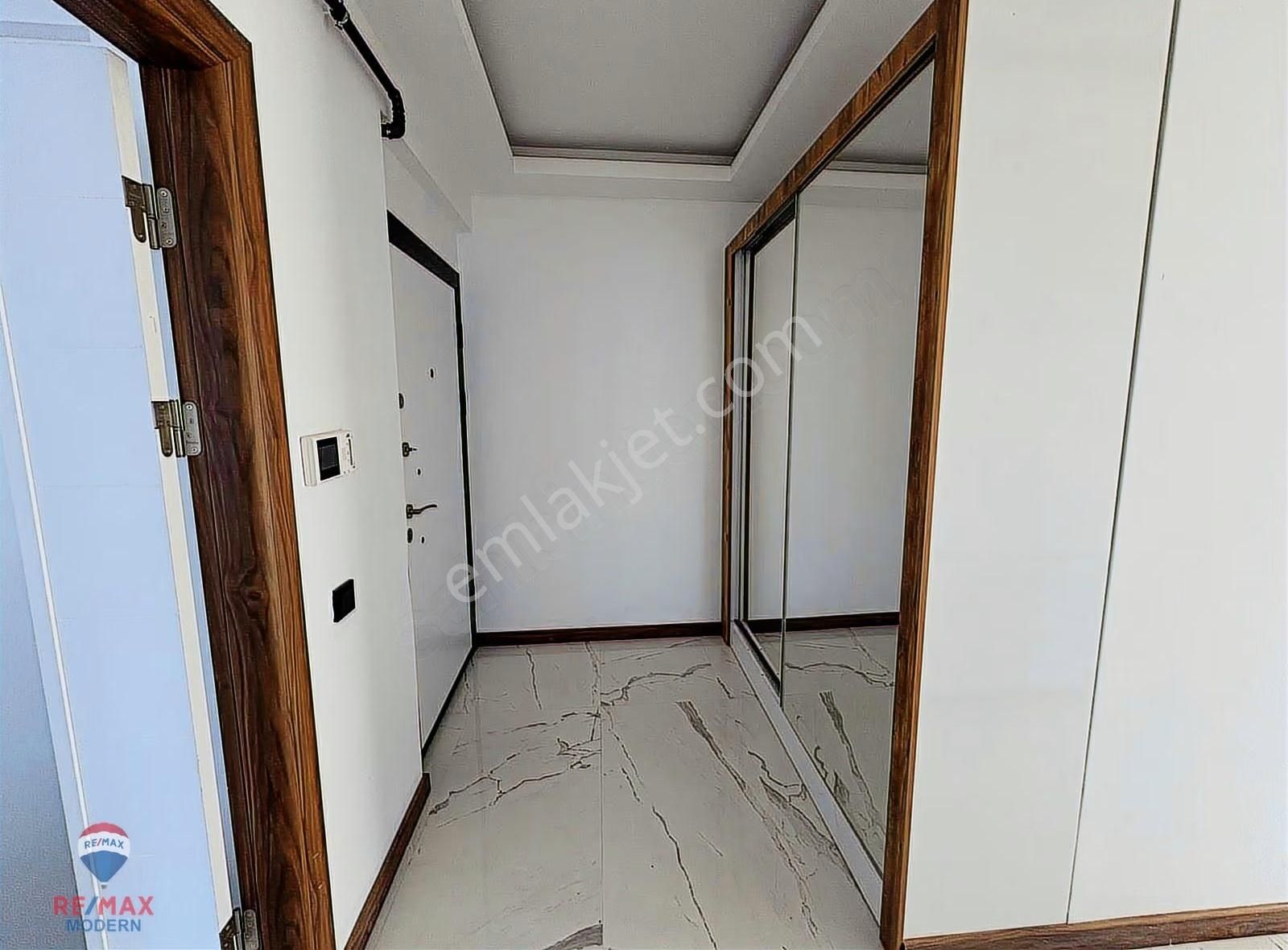 Remax Modern'den Tramway'a 5.parselde Satılık Lüx 2+1 Daire - Görsel 2