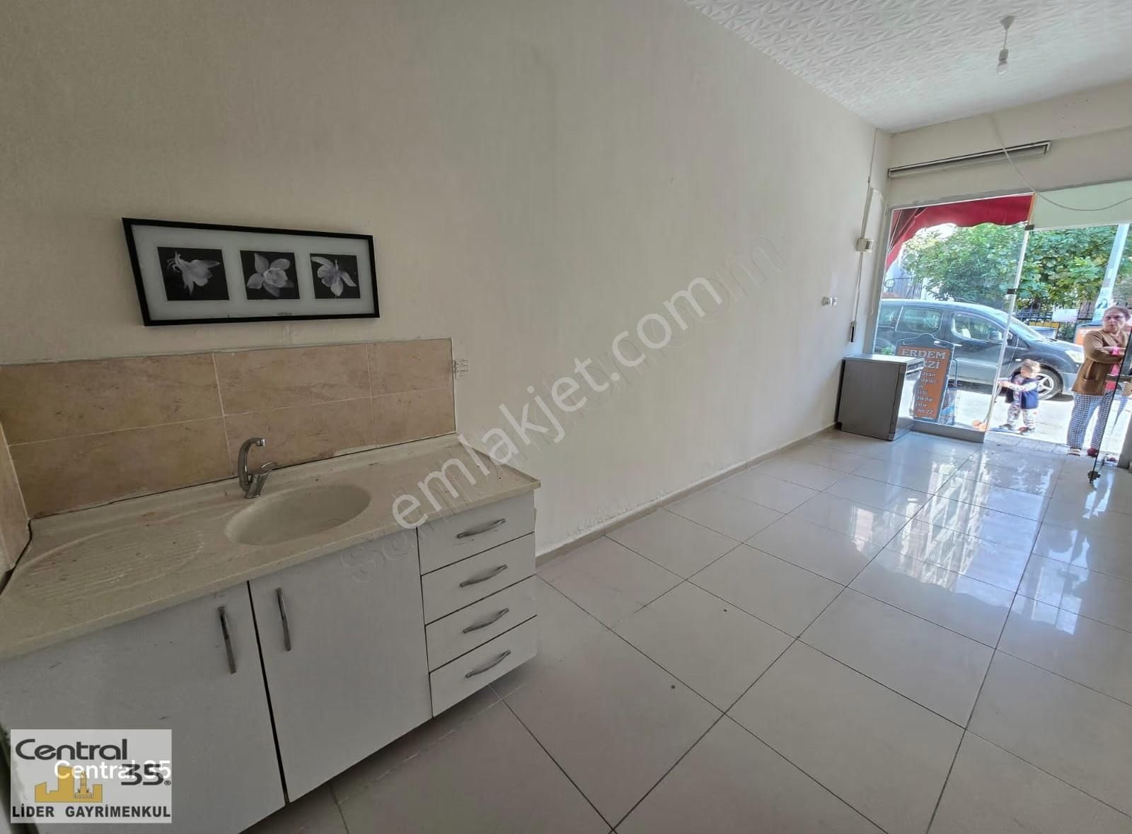 Central 35 Lider Hürriyet Mh Şirinyer İzban'a 5 Dk 20 M² Dükkan - Görsel 18