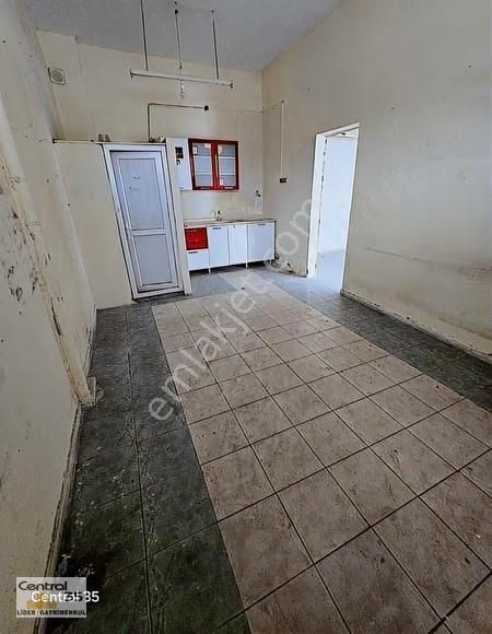 Central35 Selvili Mh Her İşe Uygun 28 M² Dükkan Wc & Mutfaklı - Görsel 12