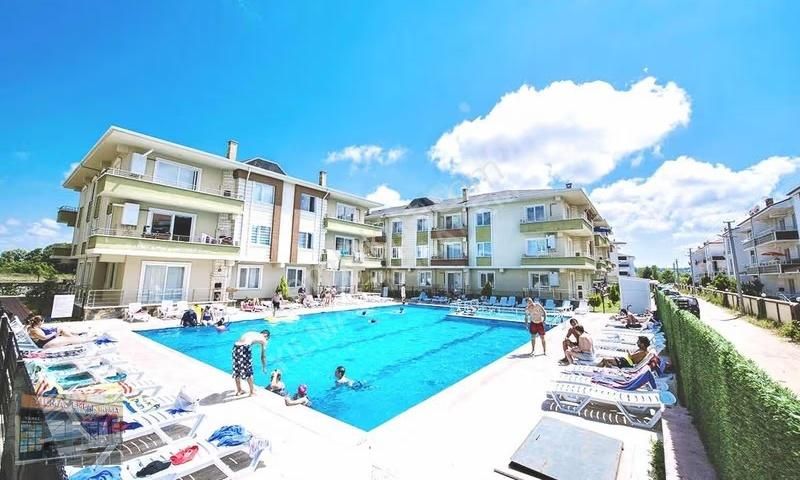 Yılmaz İnşaattan Deniz Manzaralı Havuzlu Geniş Ferah Daire - Görsel 21