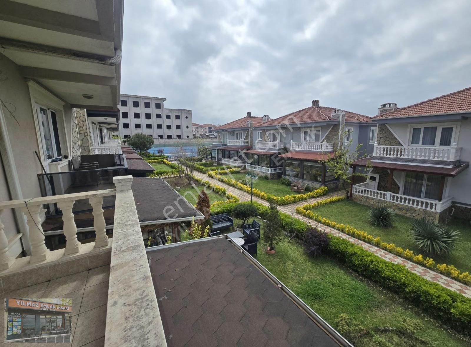 Denize Sıfır Site İçerisinde Müstakil Bahçeli Dublex Villa - Görsel 22