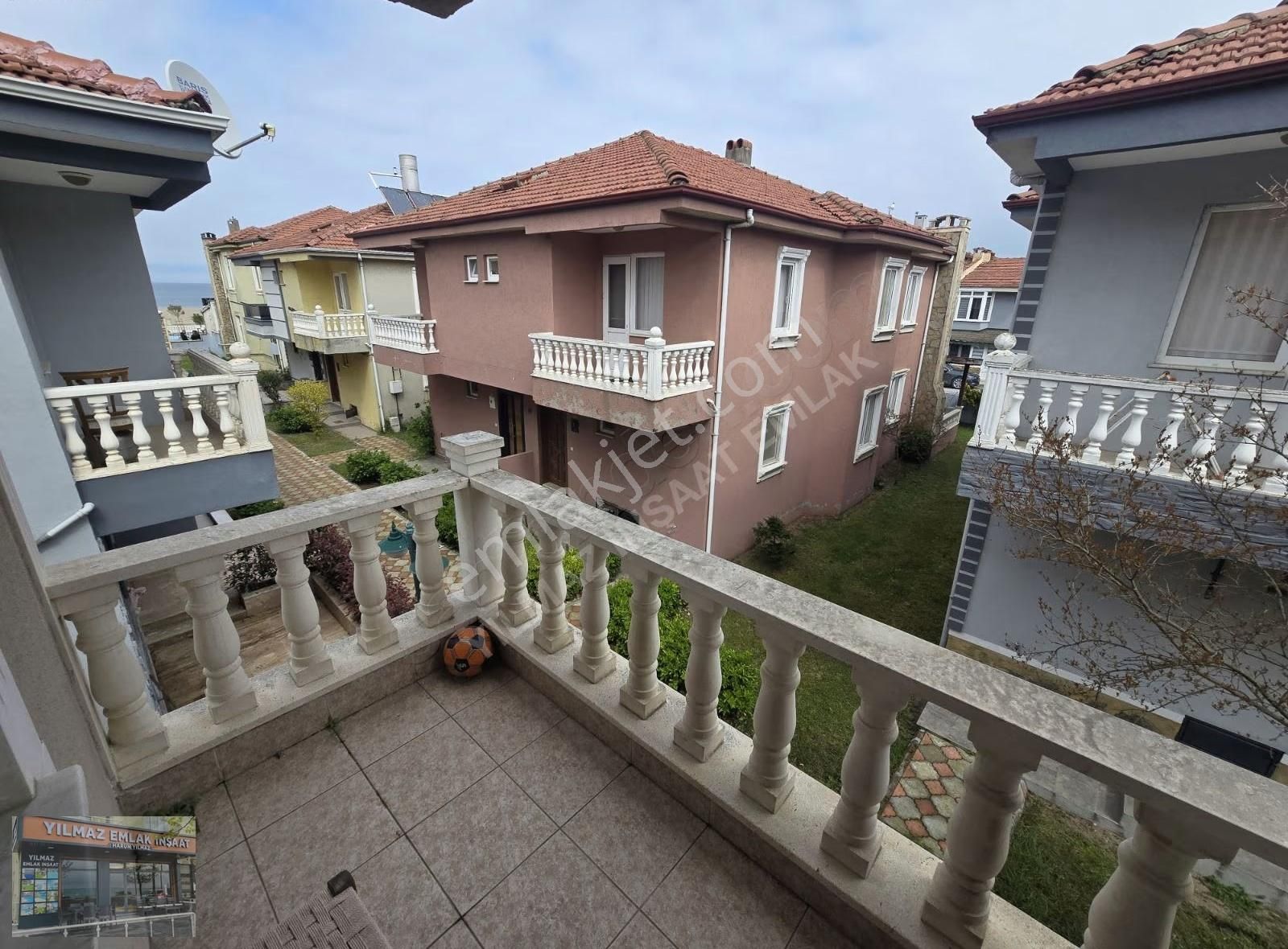 Denize Sıfır Site İçerisinde Müstakil Bahçeli Dublex Villa - Görsel 21