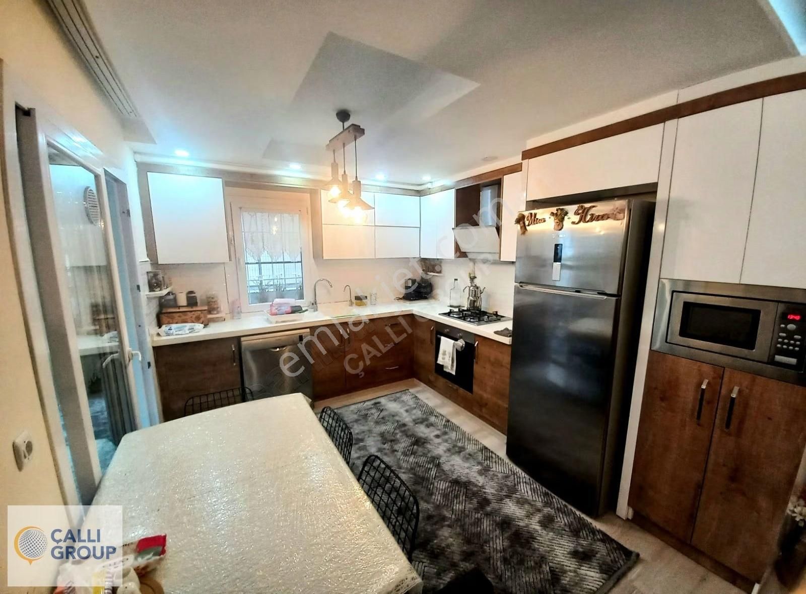 Müstakil Tadında 2+1 Bahçeli Doğalgazlı Yeni Daire Kuşadası - Görsel 3