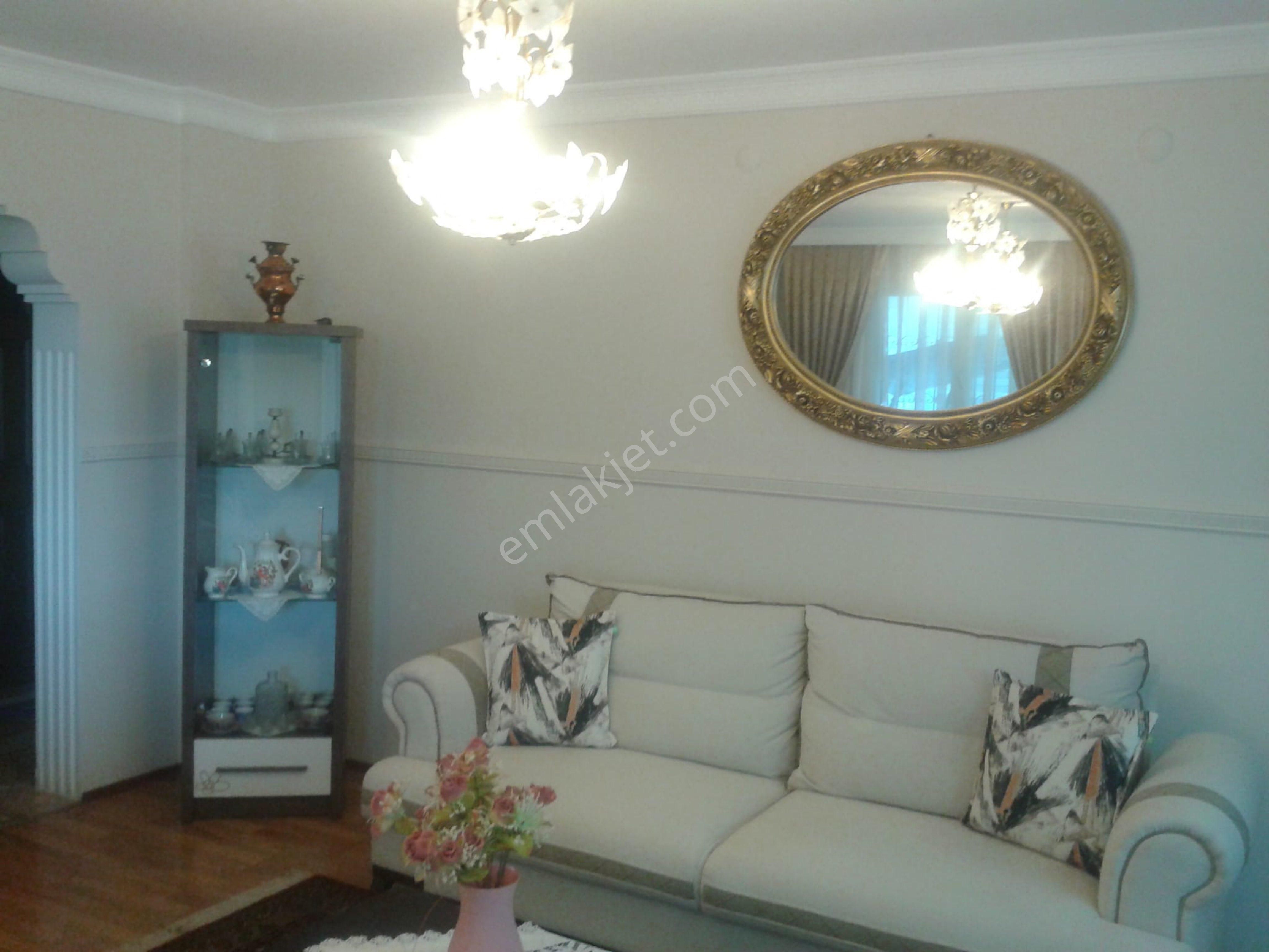 Kuşadası Ege Mh Satılık Ara Kat - Görsel 5