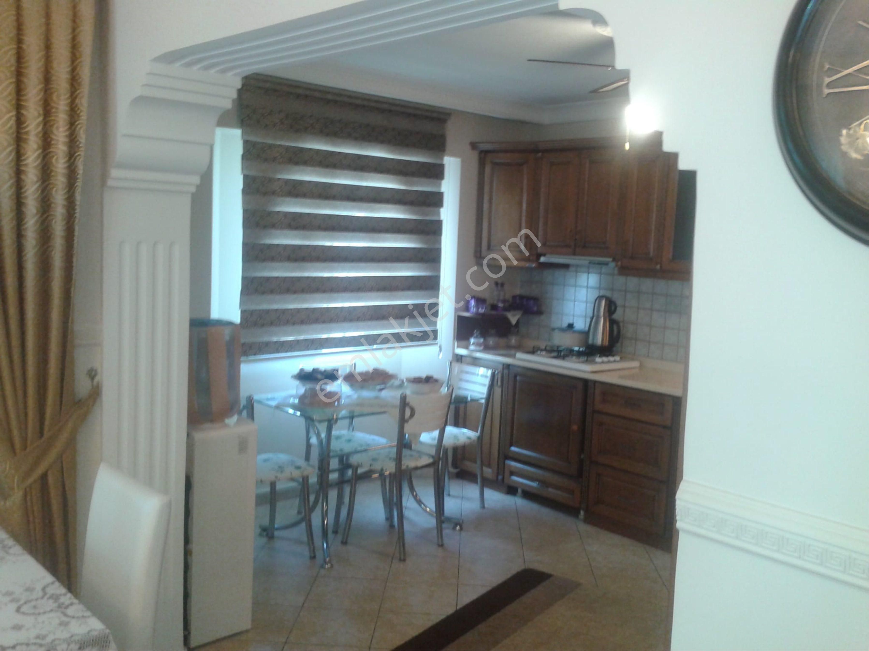 Kuşadası Ege Mh Satılık Ara Kat - Görsel 4