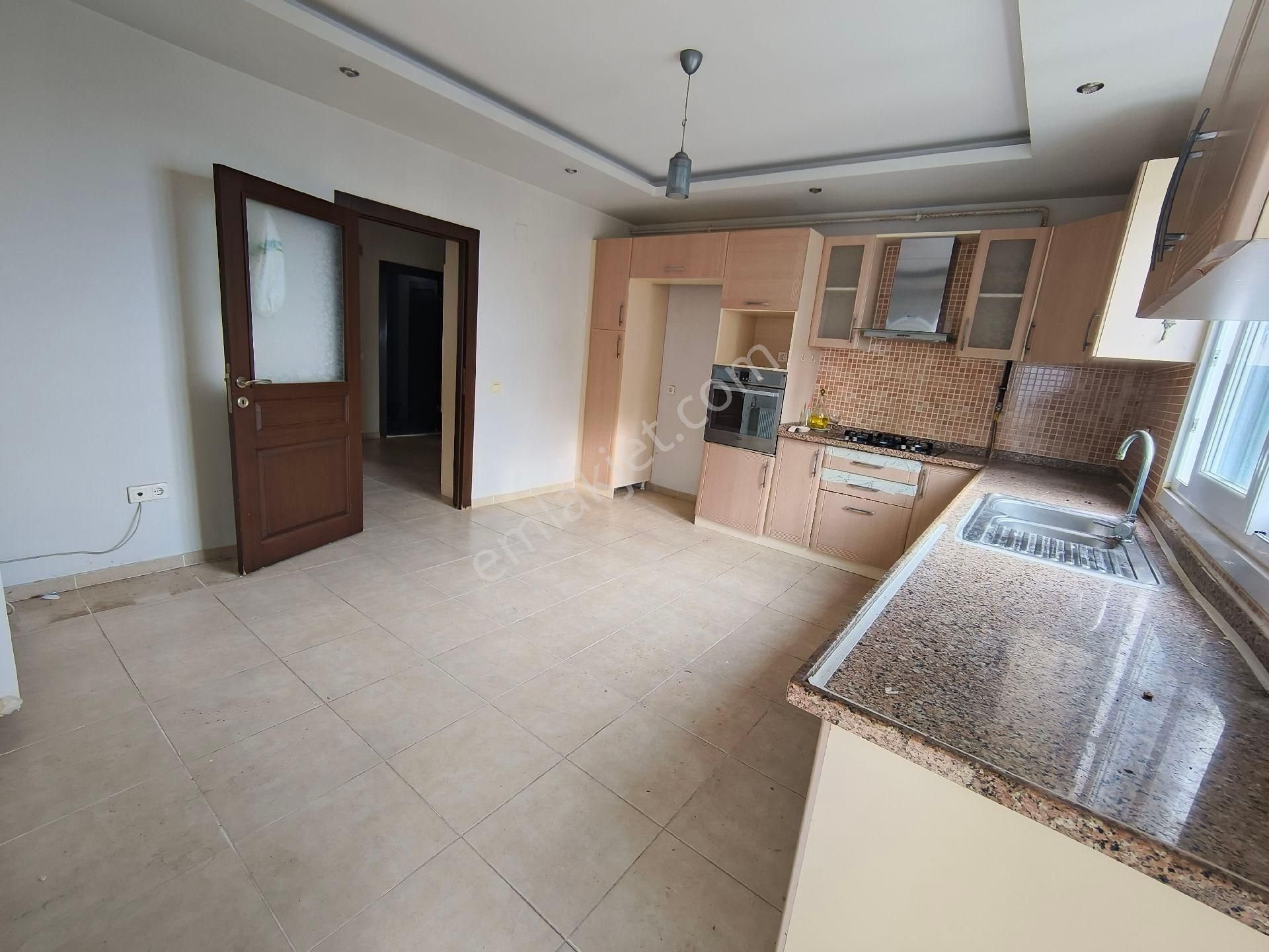 Viranşehirde 3+1 Geniş Oturumlu Fırsat Daire - Görsel 7