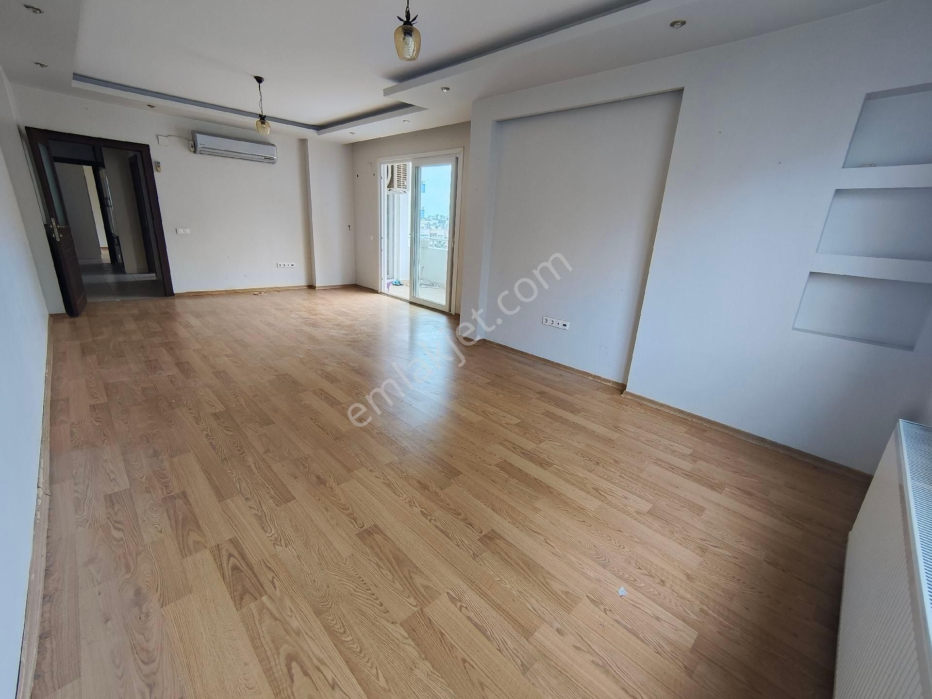 Viranşehirde 3+1 Geniş Oturumlu Fırsat Daire - Görsel 15