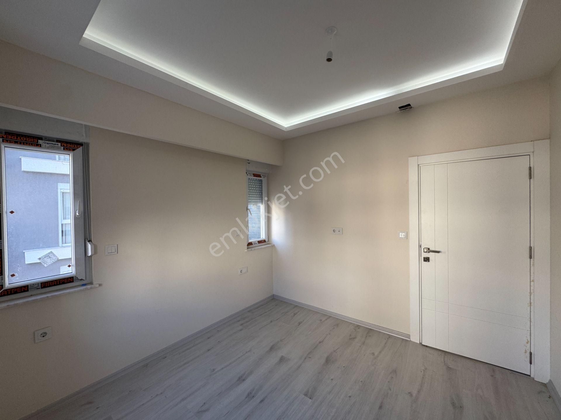 Güvenlikte K.otoparklı , Kombili 2+1 Ayrı Mutfaklı Daireler - Görsel 16