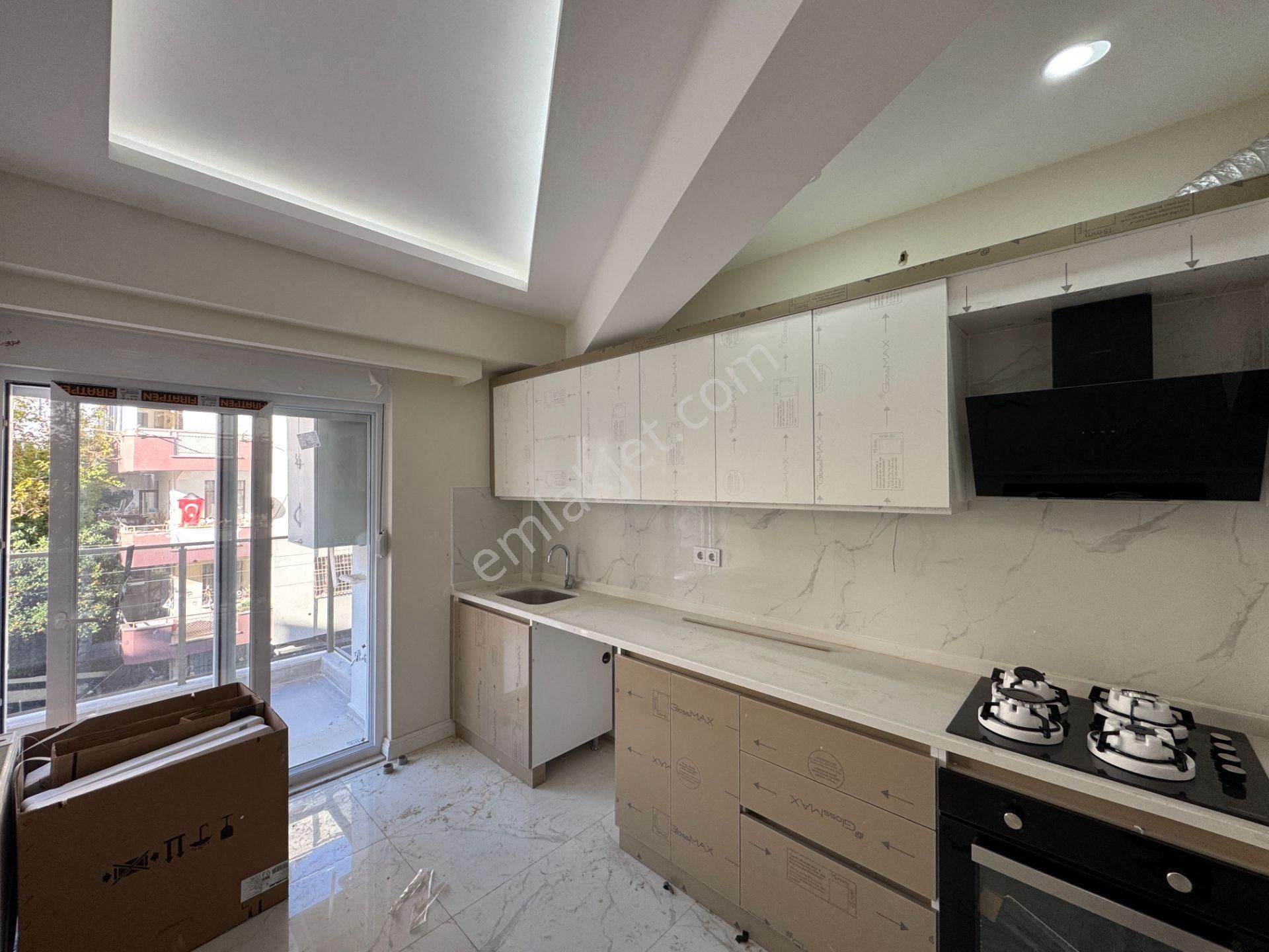 Güvenlikte K.otoparklı , Kombili 2+1 Ayrı Mutfaklı Daireler - Görsel 4