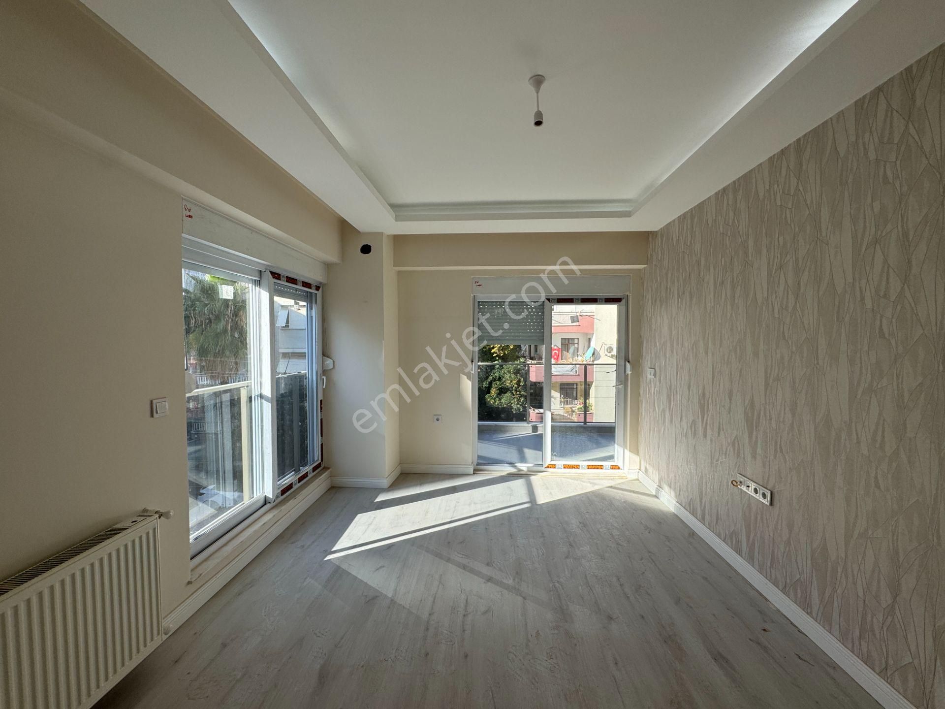 Güvenlikte K.otoparklı , Kombili 2+1 Ayrı Mutfaklı Daireler - Görsel 11