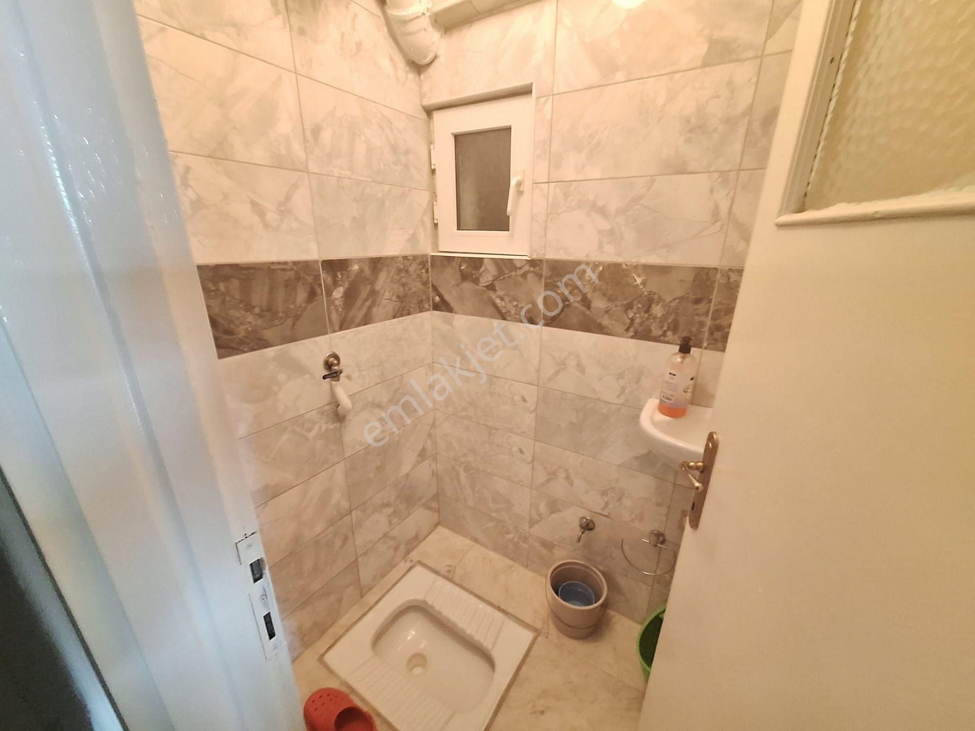 Refik Saydam Caddesi Üzerinde 3+1 Katta Ön Cephe Yapılı Kaçmaz - Görsel 8