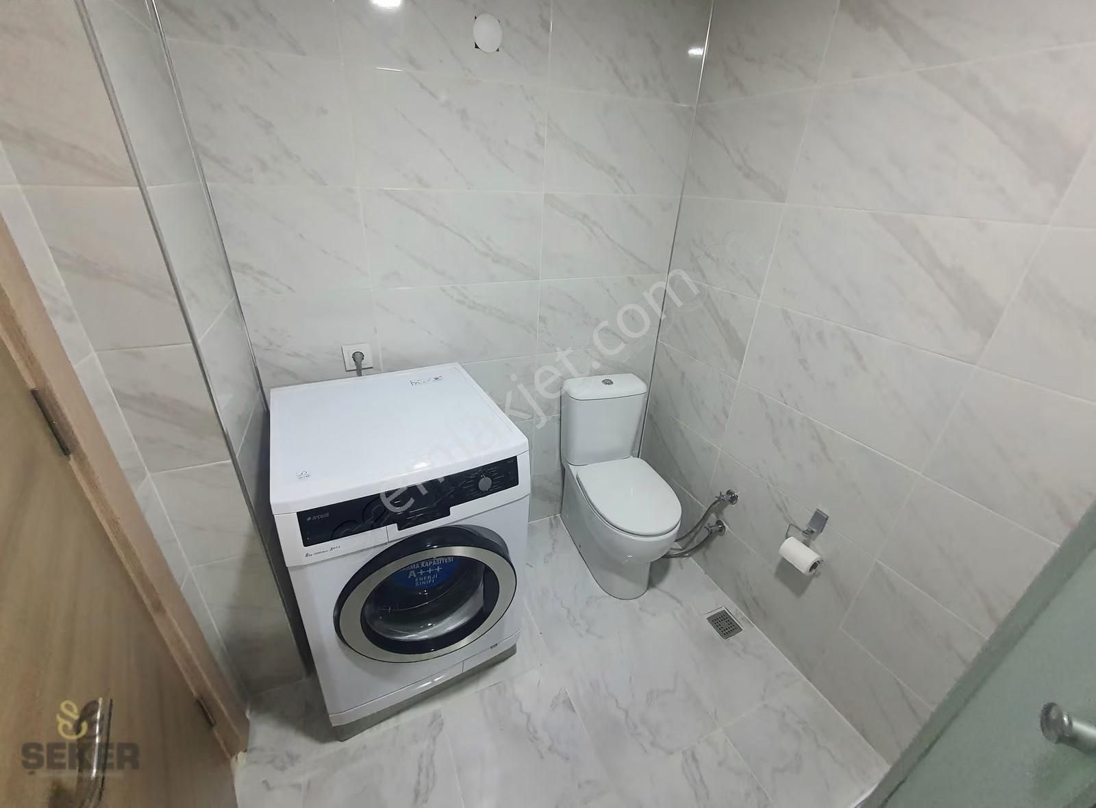 23-su-elektrik-doğalgaz-internet Dahil Yeni Eşyalı Kiralık 1+0 - Görsel 16