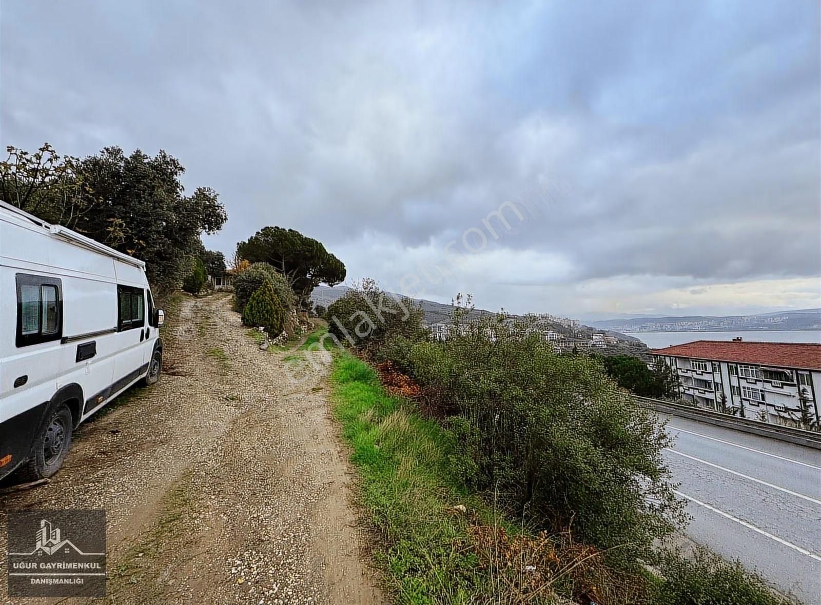 Uğur Gayrimenkul'den Deniz Manzaralı Ve Konut İmarlı Arsa - Görsel 10