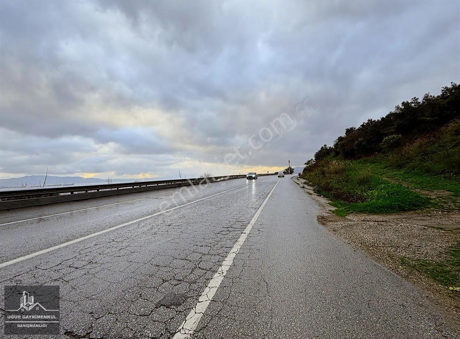 Uğur Gayrimenkul'den Deniz Manzaralı Ve Konut İmarlı Arsa - Görsel 17