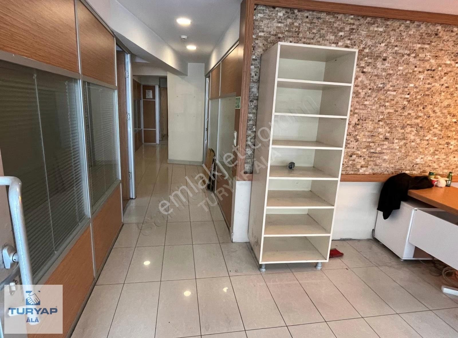 Sultangazi Uğurmumcu'da Kiralık 350 M2 Ofis Ve Mağaza Yeri - Görsel 11