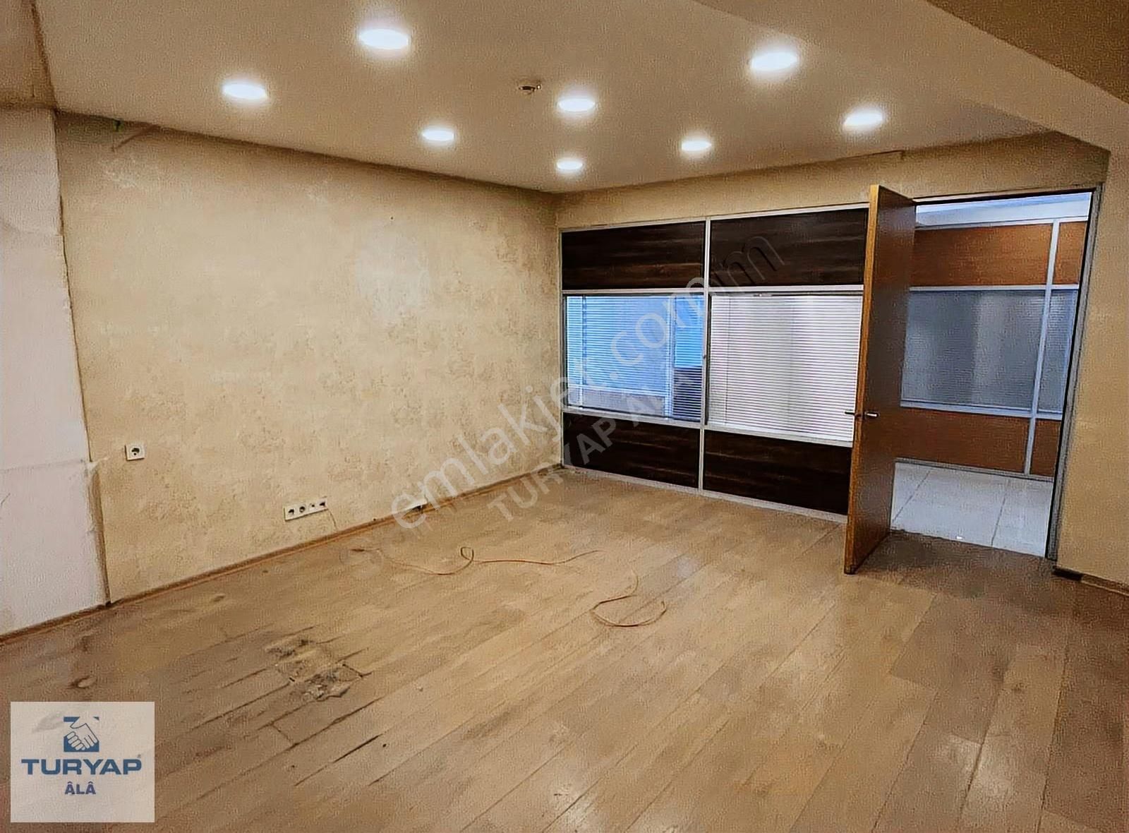 Sultangazi Uğurmumcu'da Kiralık 350 M2 Ofis Ve Mağaza Yeri - Görsel 20