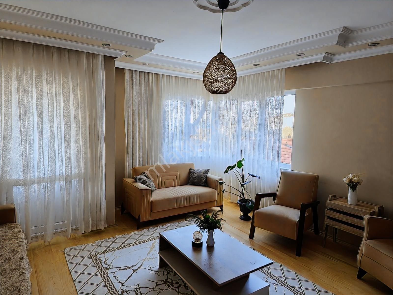 Tepeköy Merkezi Konumda Yeni Bakımlı Daire