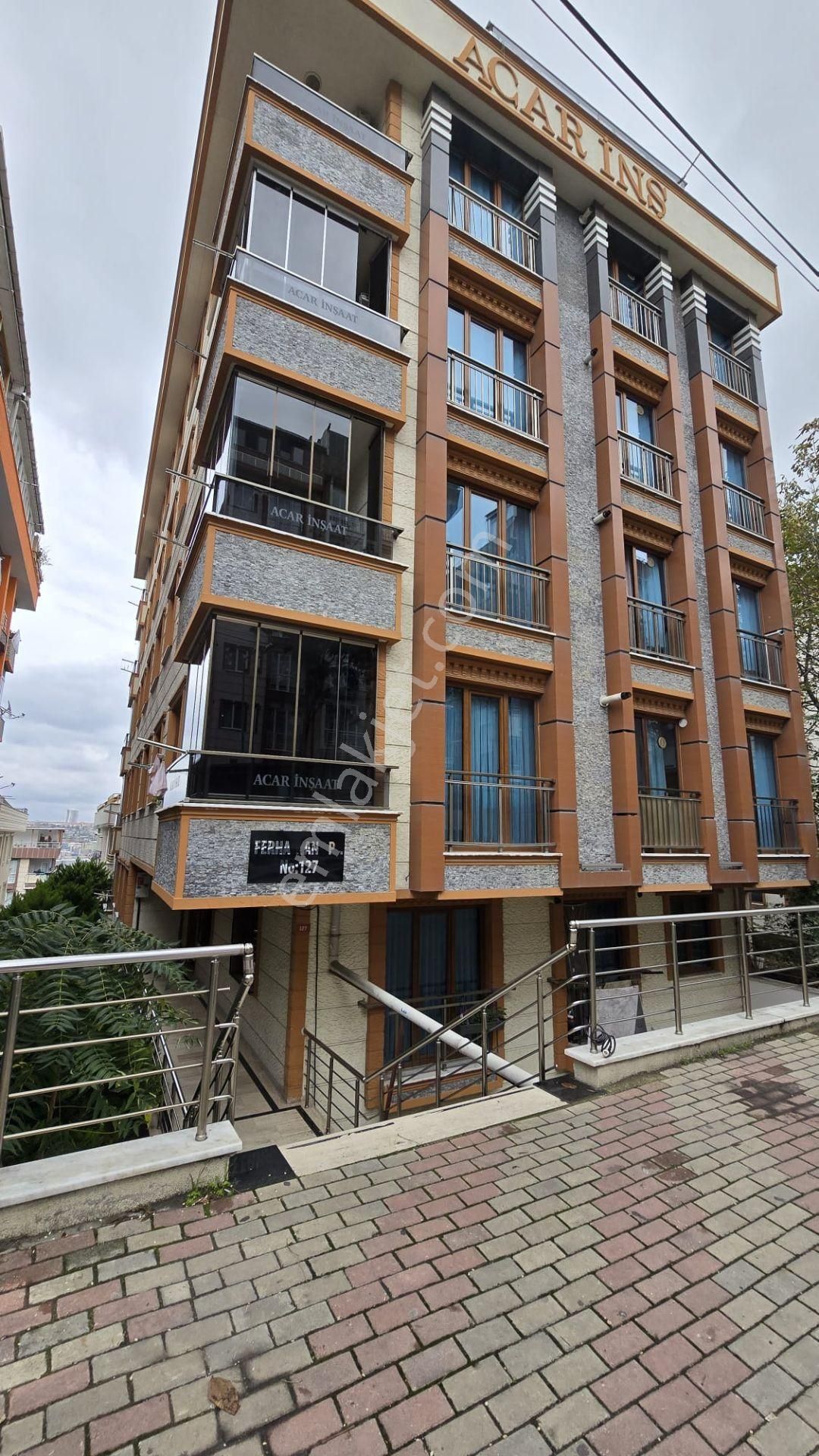 Beylikdüzü Yakuplu 2+1 Net 80 M² Müstakil Bahçe Kullanımlı İçi Yapılı Daire - Görsel 25