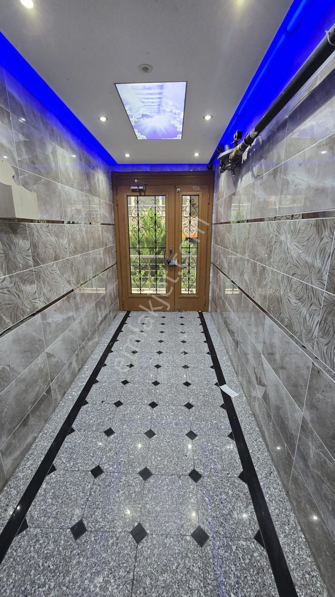 Beylikdüzü Yakuplu 2+1 Net 80 M² Müstakil Bahçe Kullanımlı İçi Yapılı Daire - Görsel 20