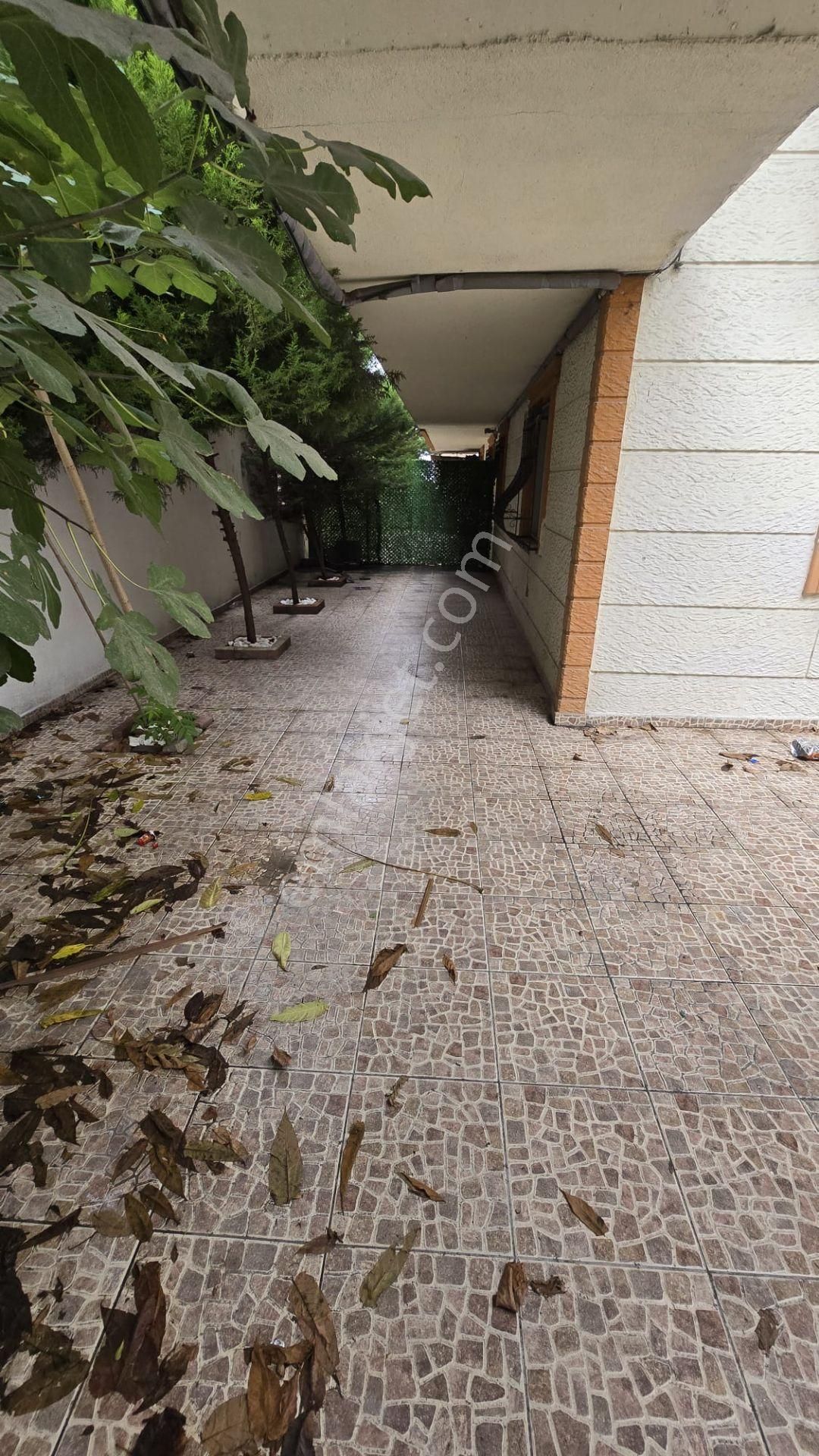 Beylikdüzü Yakuplu 2+1 Net 80 M² Müstakil Bahçe Kullanımlı İçi Yapılı Daire - Görsel 10